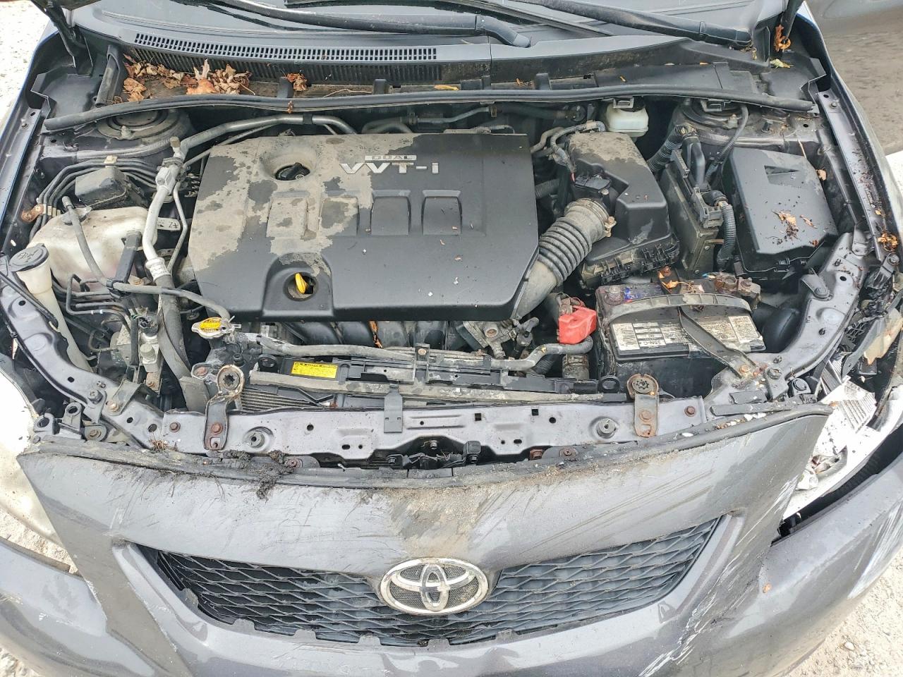 2010 Toyota Corolla Le Gray vin: JTDBU4EE3AJ055336
