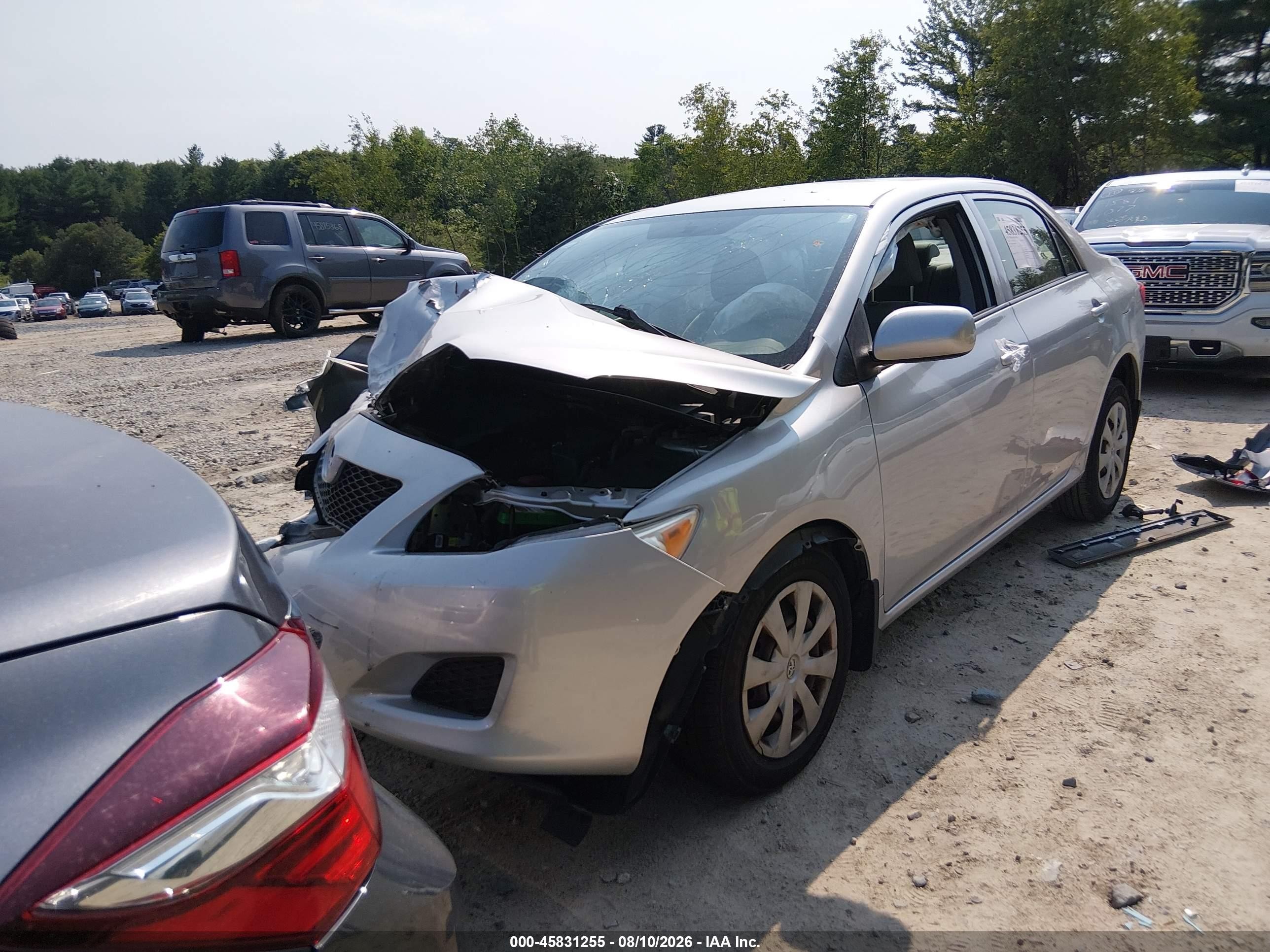 2010 Toyota Corolla Le Silver vin: JTDBU4EE3AJ065431