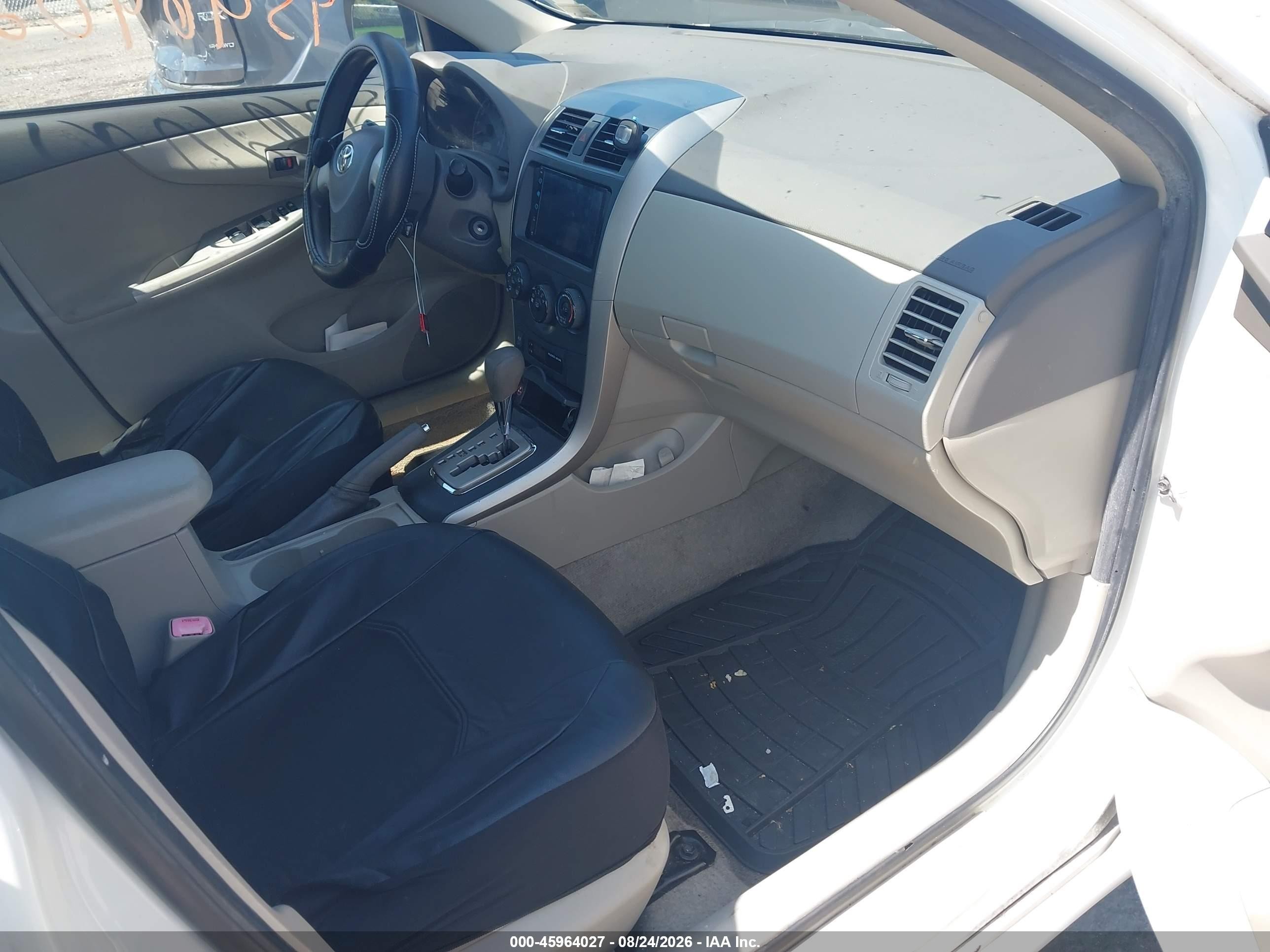 2010 Toyota Corolla Le Белый vin: JTDBU4EE3AJ066689