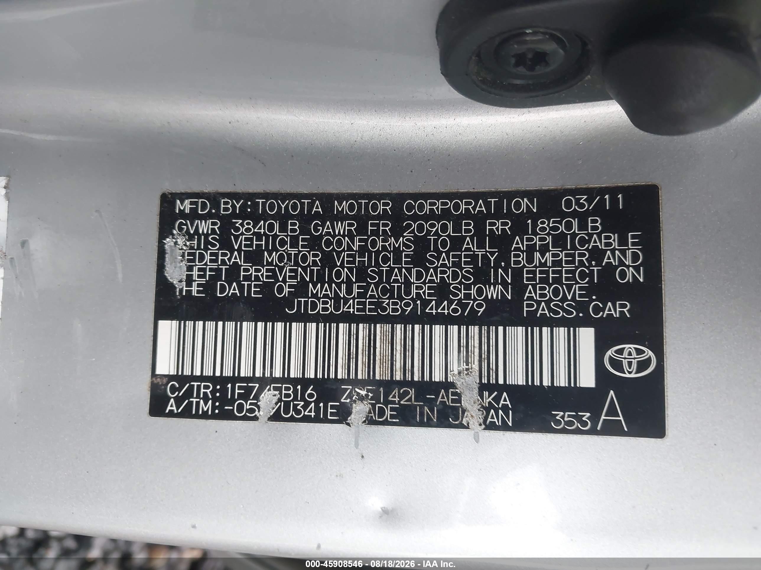 2011 Toyota Corolla Le Silver vin: JTDBU4EE3B9144679