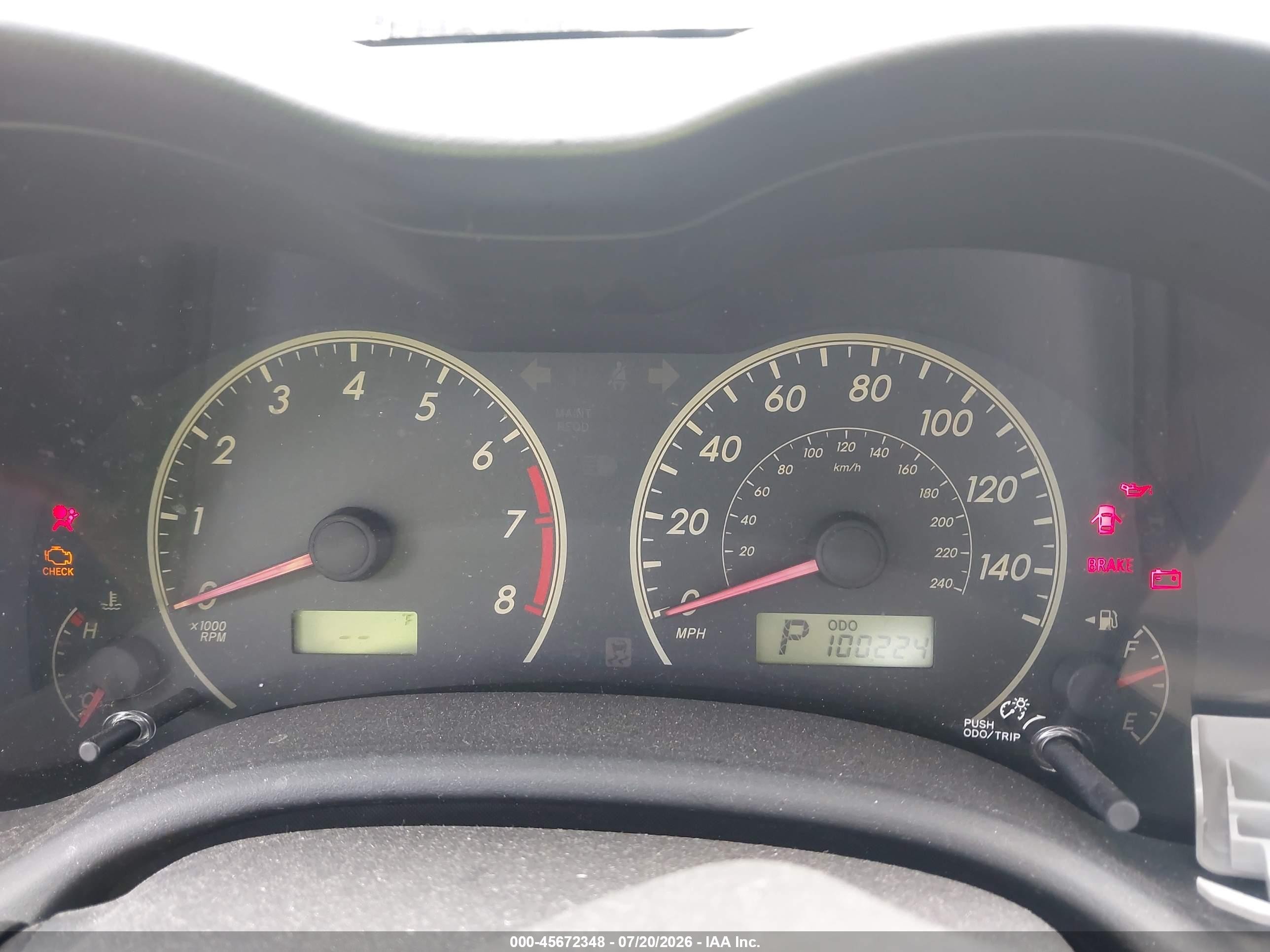 2011 Toyota Corolla Le Silver vin: JTDBU4EE3B9145802