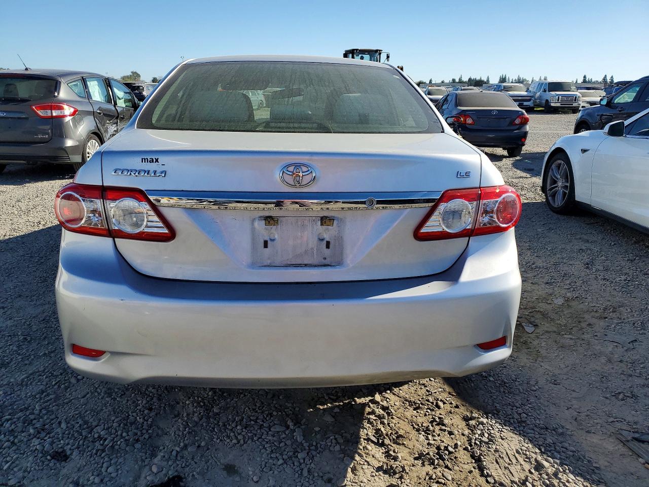 2011 Toyota Corolla Le Silver vin: JTDBU4EE3BJ088970