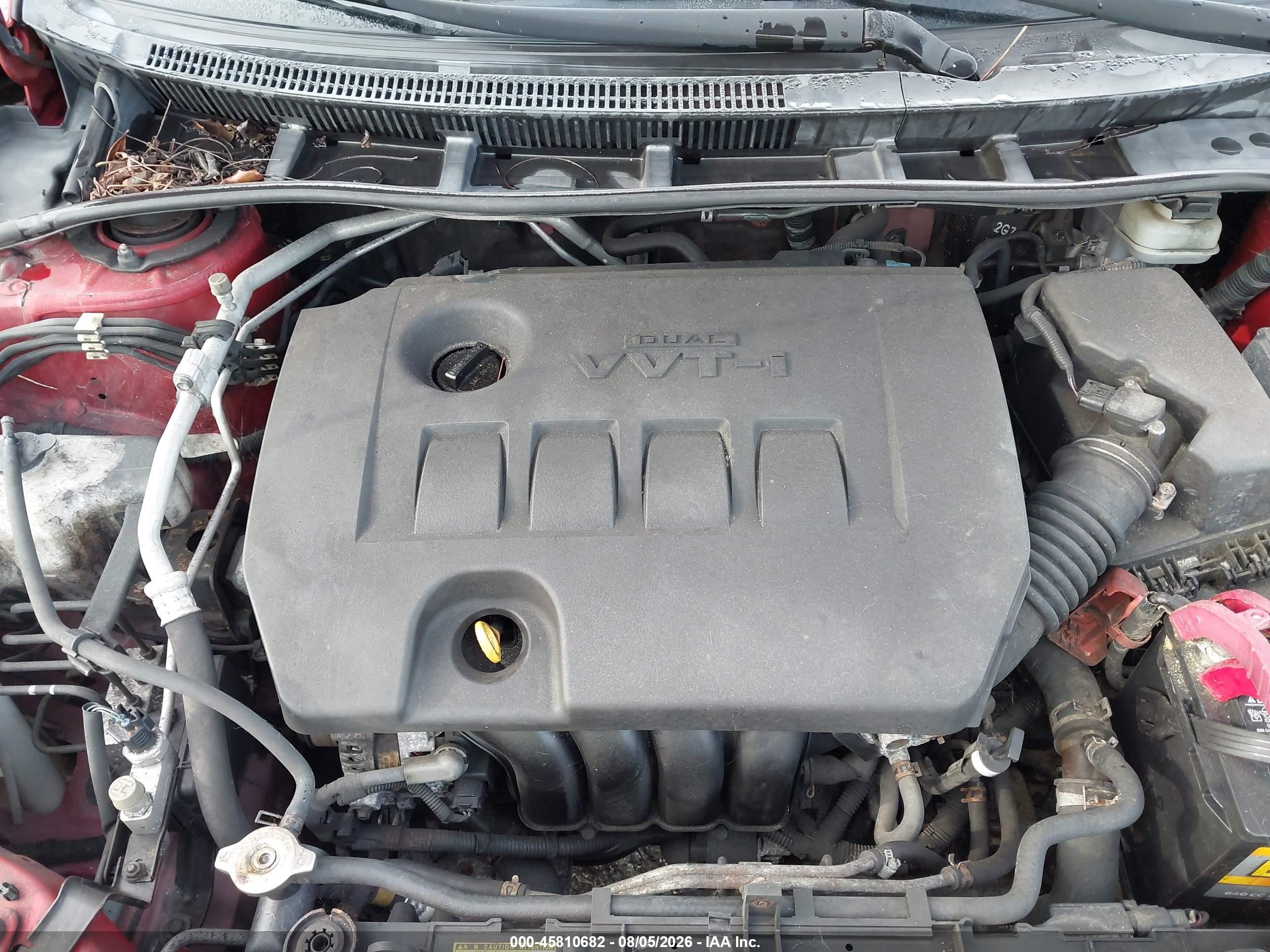 2011 Toyota Corolla Le Red vin: JTDBU4EE3BJ093232