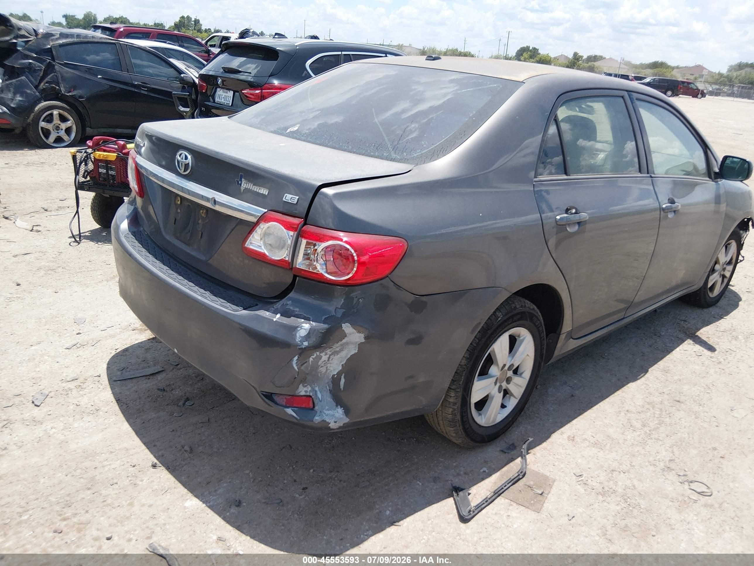 2011 Toyota Corolla Le Gray vin: JTDBU4EE3BJ098317