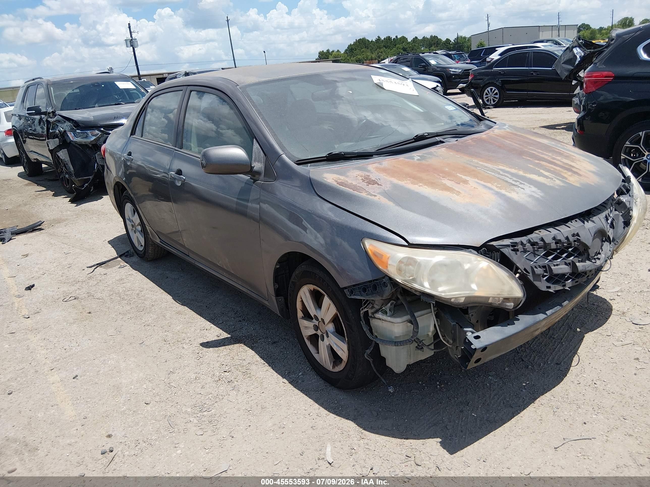 2011 Toyota Corolla Le Gray vin: JTDBU4EE3BJ098317