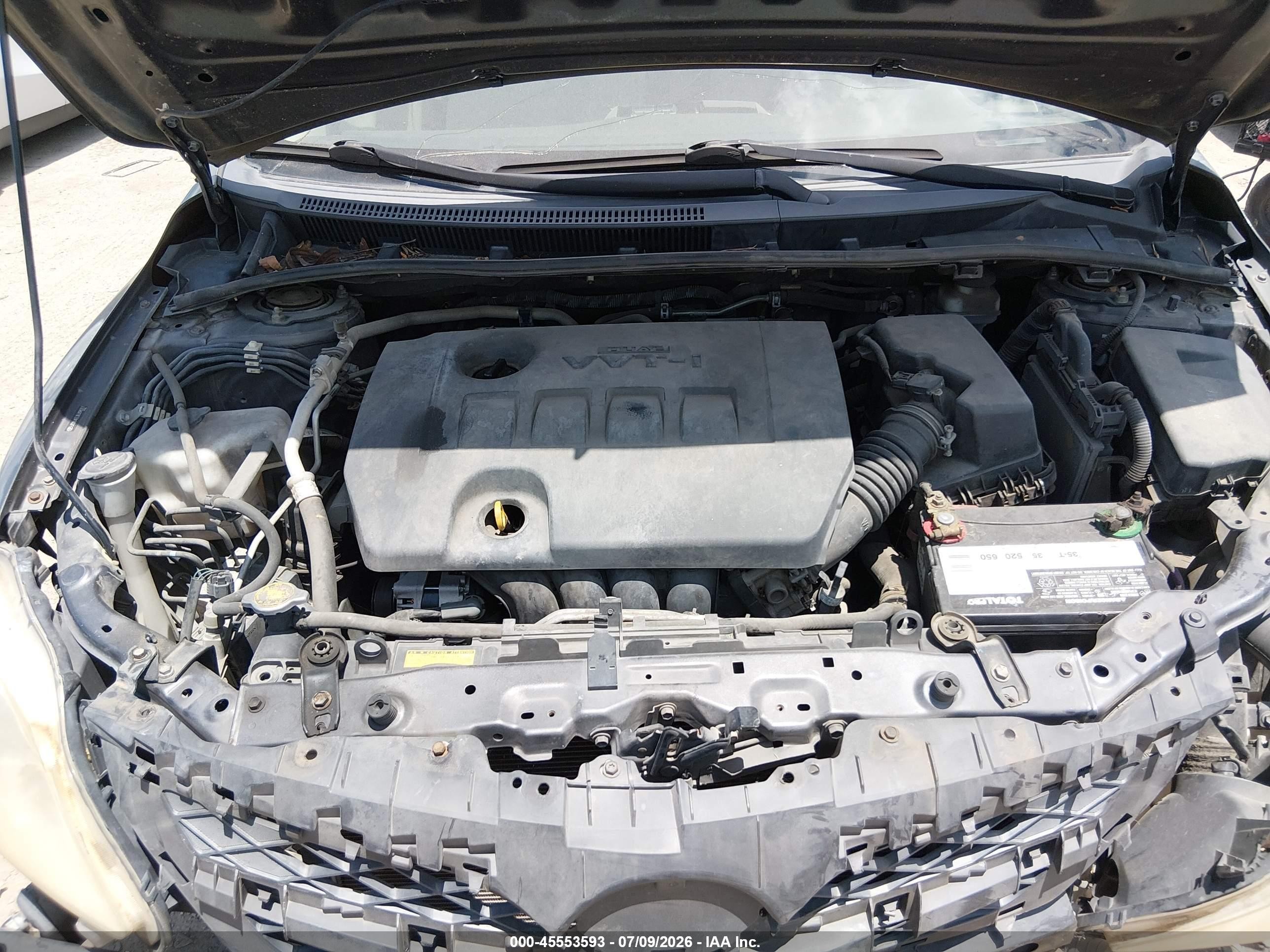 2011 Toyota Corolla Le Gray vin: JTDBU4EE3BJ098317