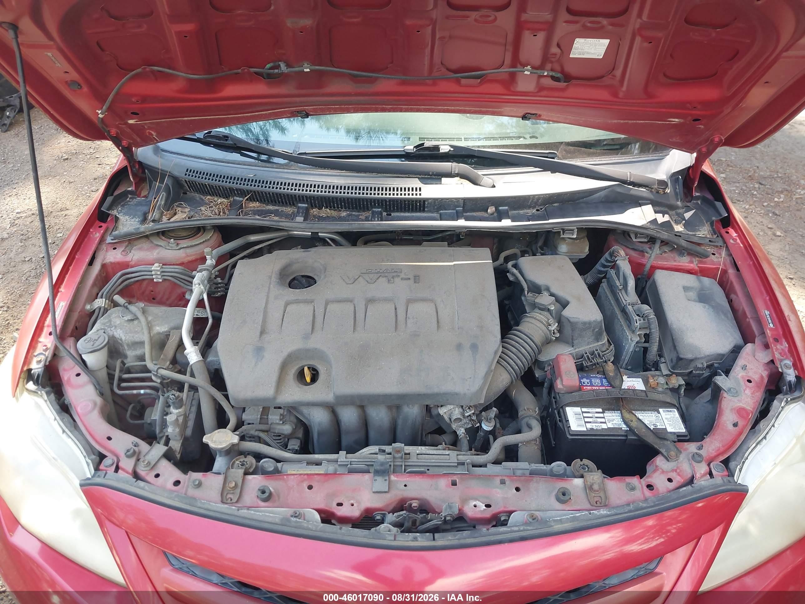 2011 Toyota Corolla Le Red vin: JTDBU4EE3BJ098852