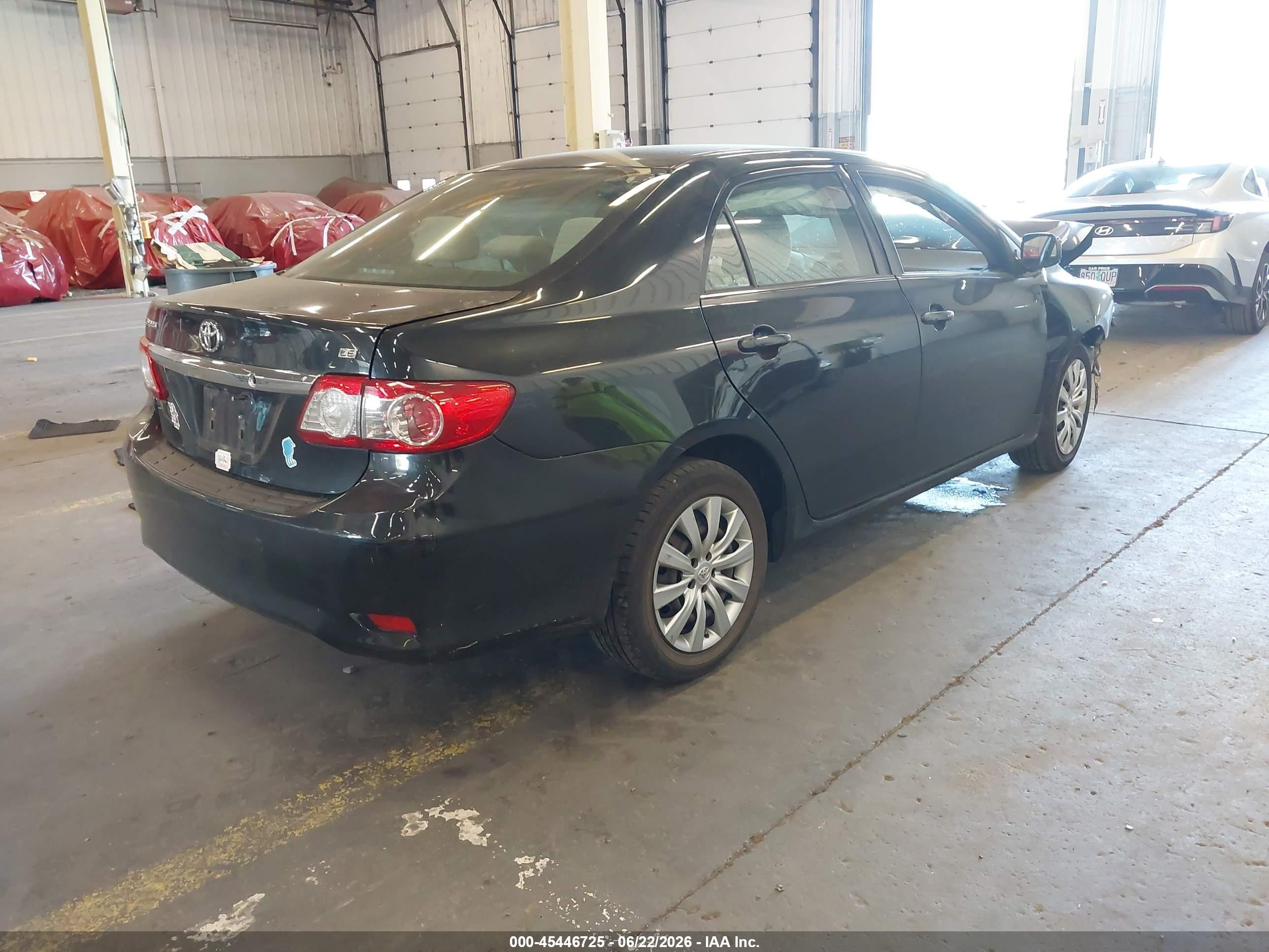 2013 Toyota Corolla Le Черный vin: JTDBU4EE3DJ116639