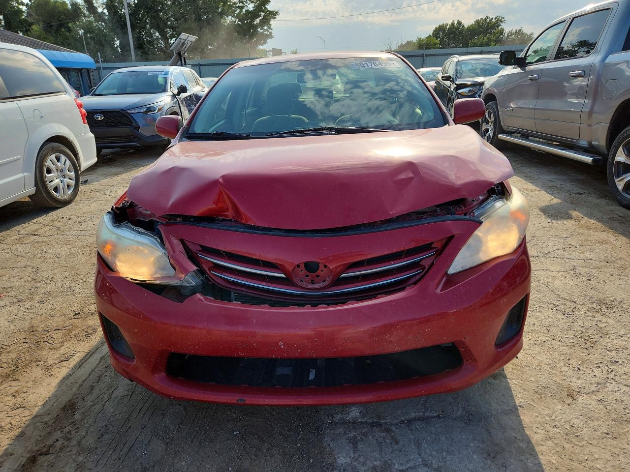 2013 Toyota Corolla Le Red vin: JTDBU4EE3DJ119556