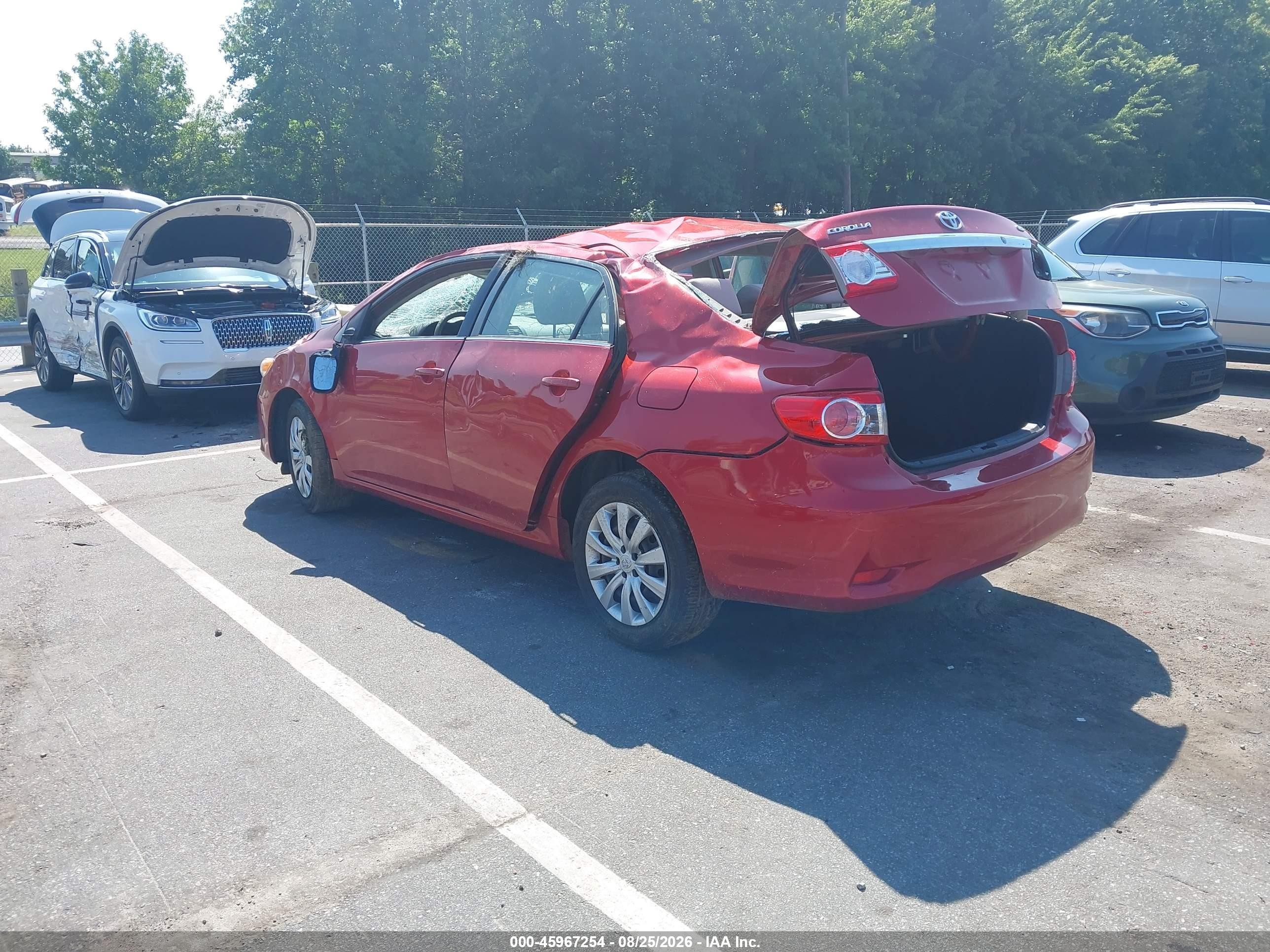 2013 Toyota Corolla Le Burgundy vin: JTDBU4EE3DJ120156