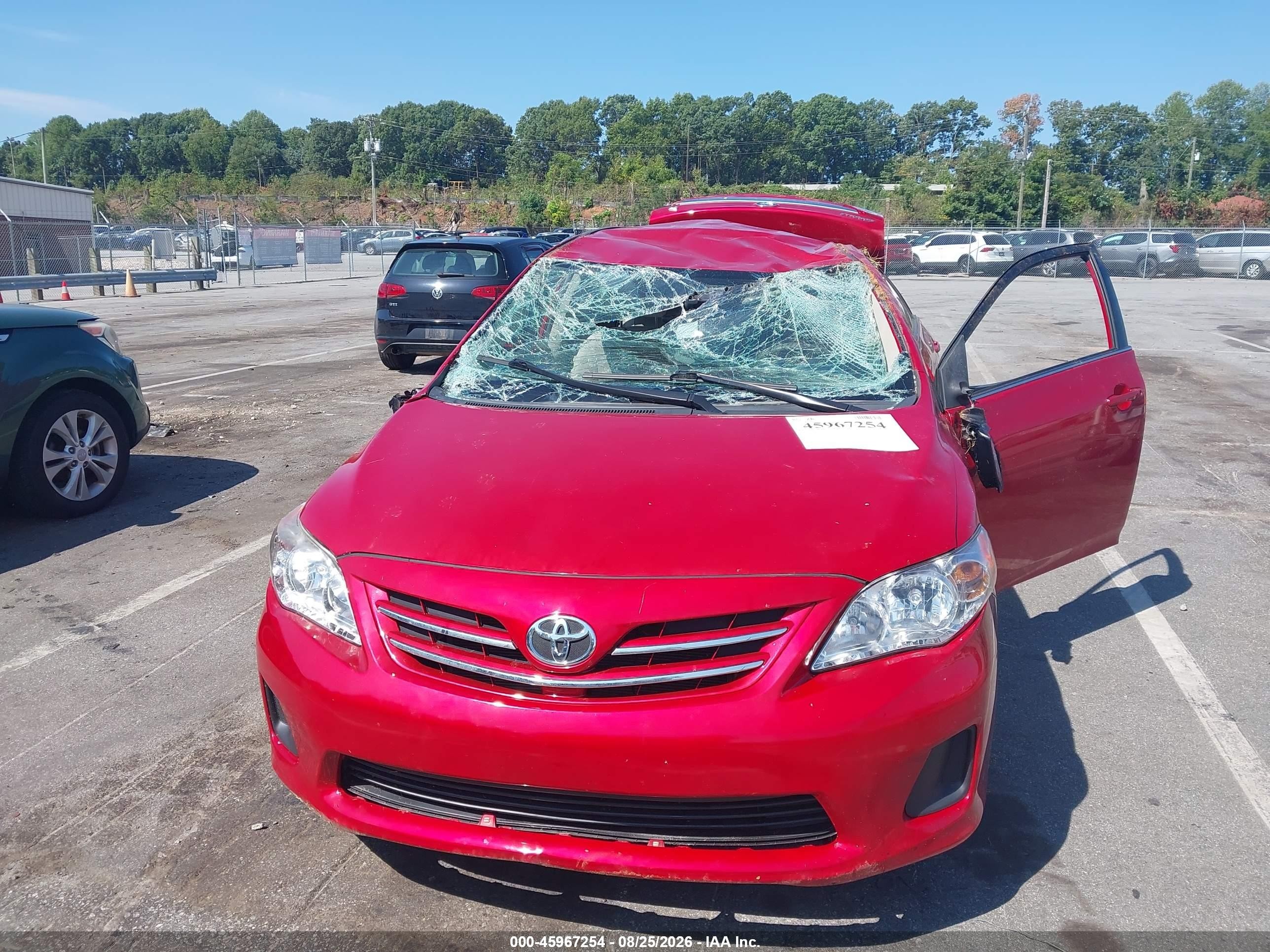 2013 Toyota Corolla Le Burgundy vin: JTDBU4EE3DJ120156