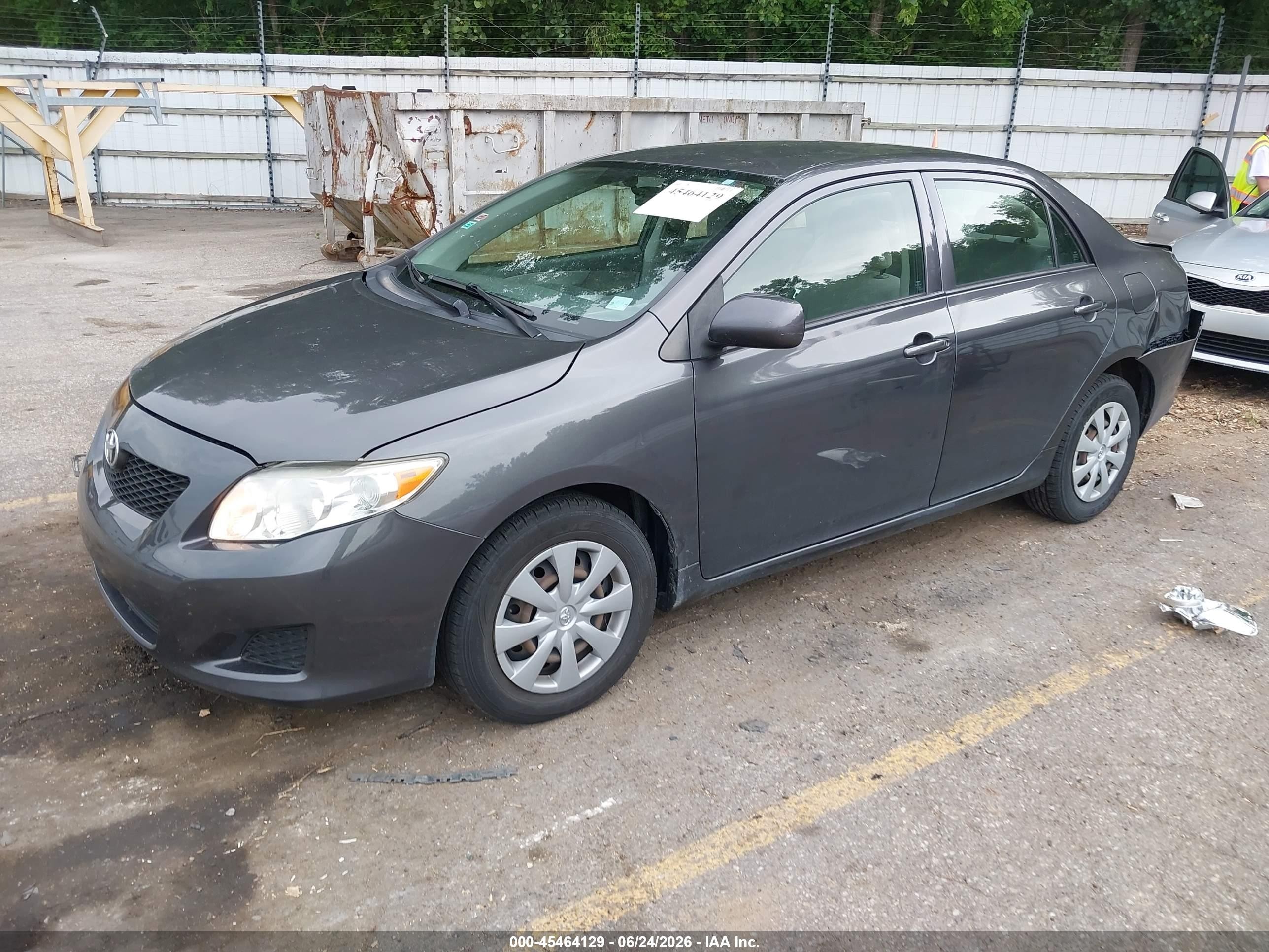 2010 Toyota Corolla Le Gray vin: JTDBU4EE4AJ079712