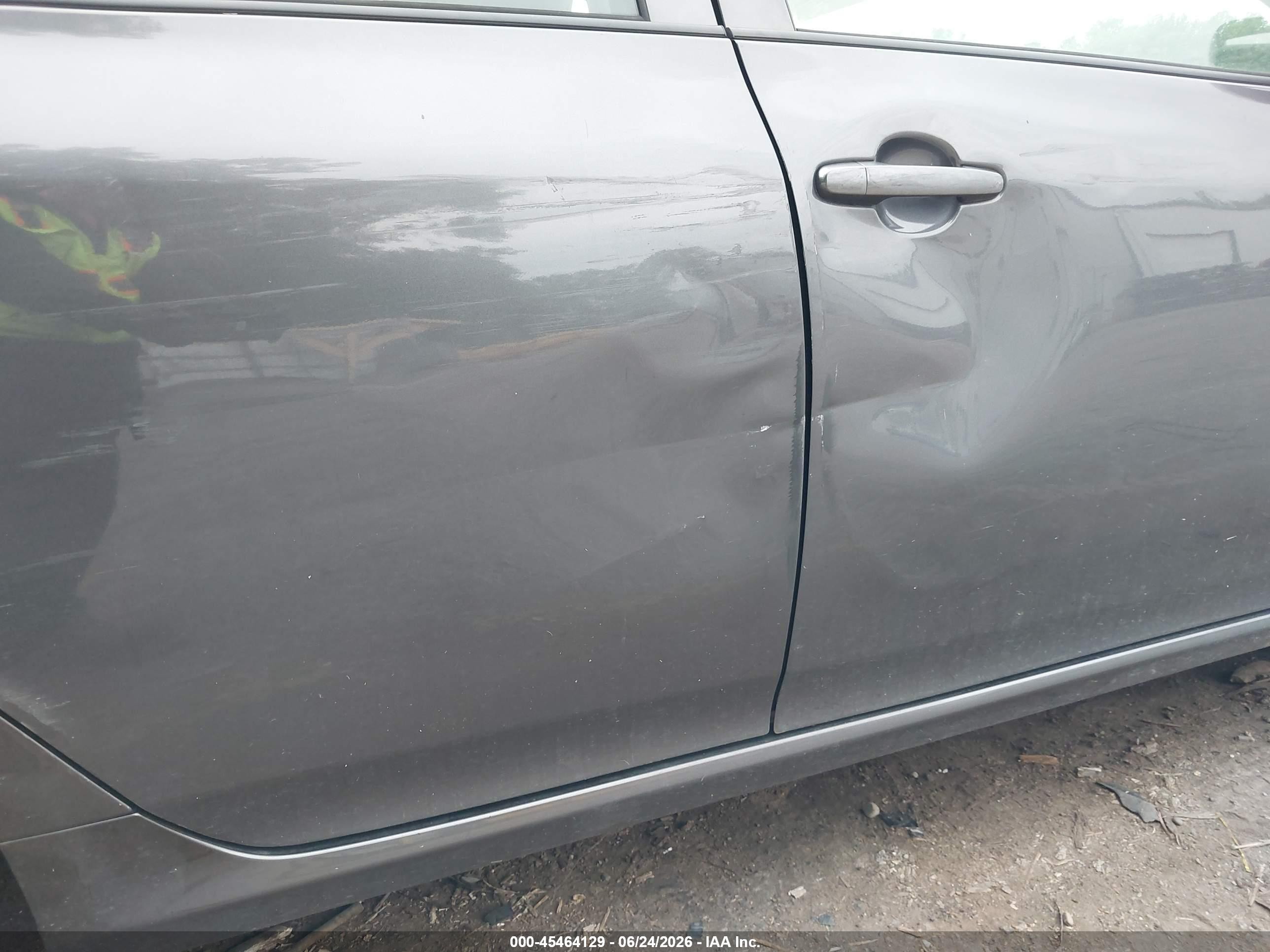 2010 Toyota Corolla Le Gray vin: JTDBU4EE4AJ079712