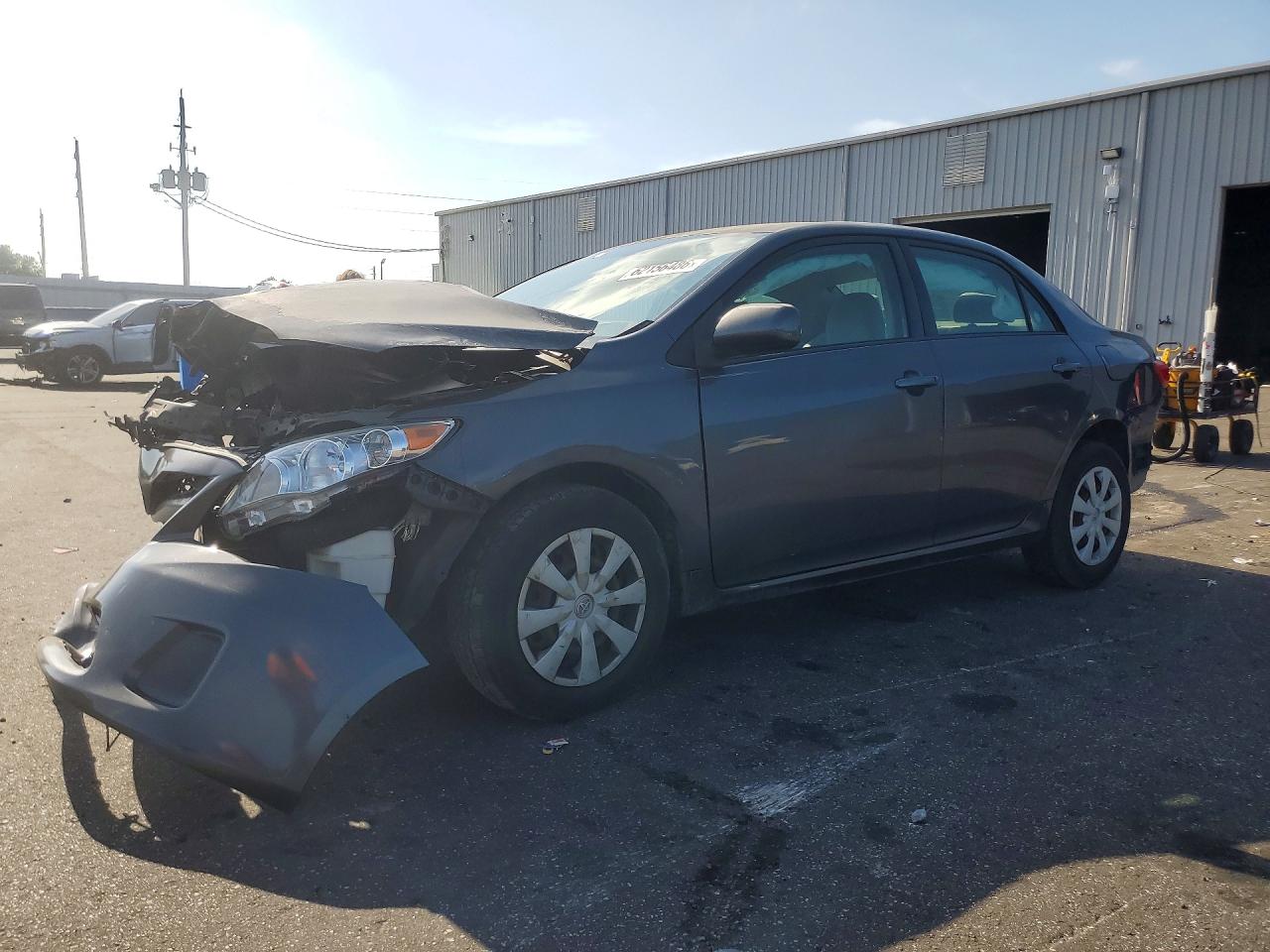 2011 Toyota Corolla Le Gray vin: JTDBU4EE4B9128832