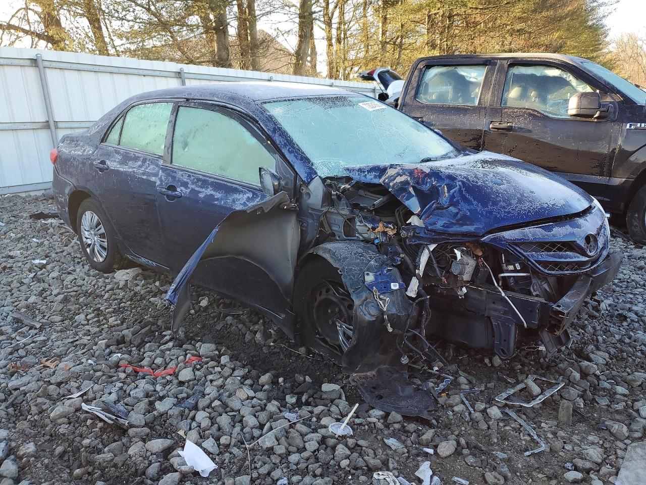 2011 Toyota Corolla Base Blue vin: JTDBU4EE4B9138776