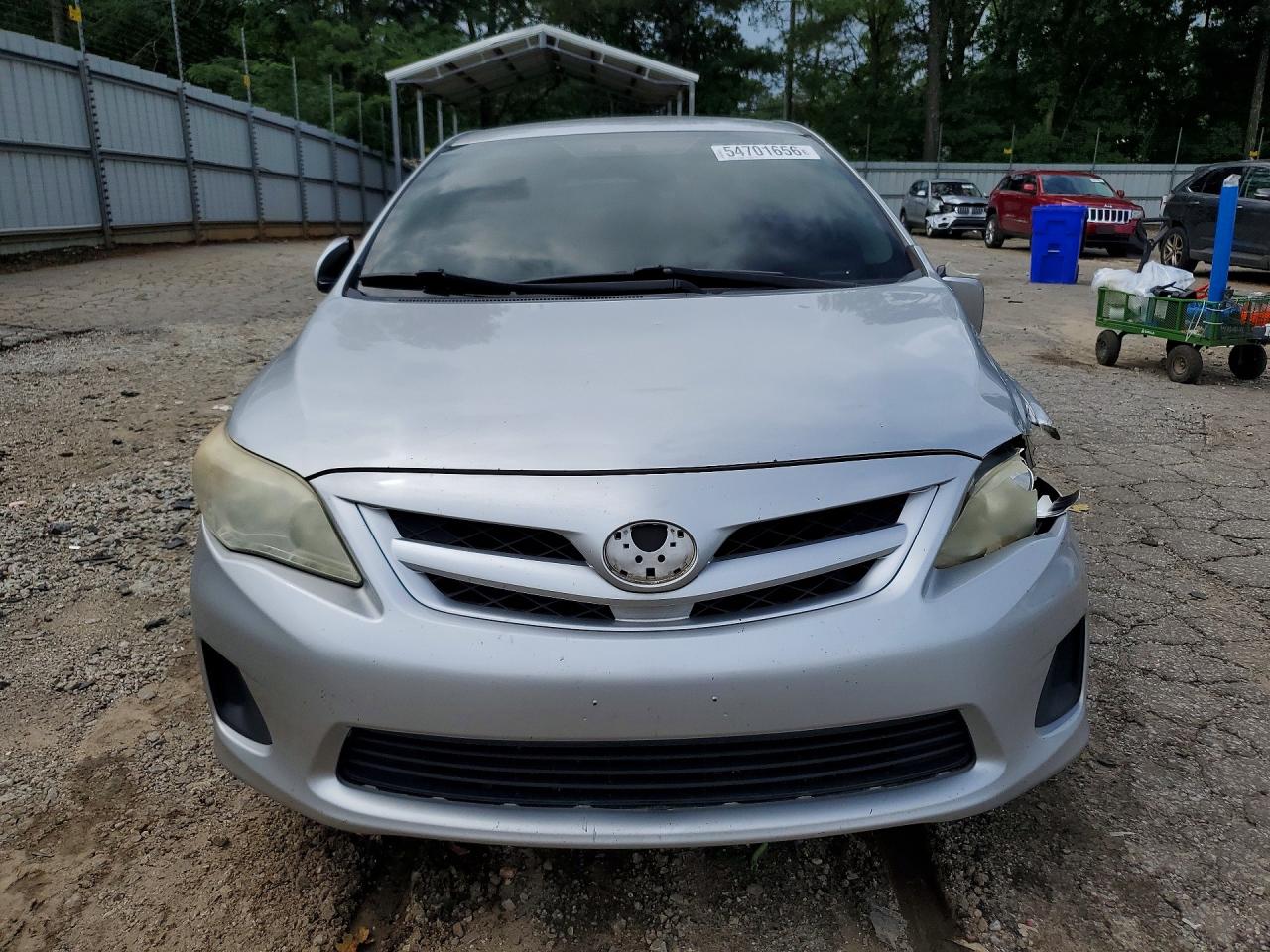 2011 Toyota Corolla Le Серебряный vin: JTDBU4EE4B9139488