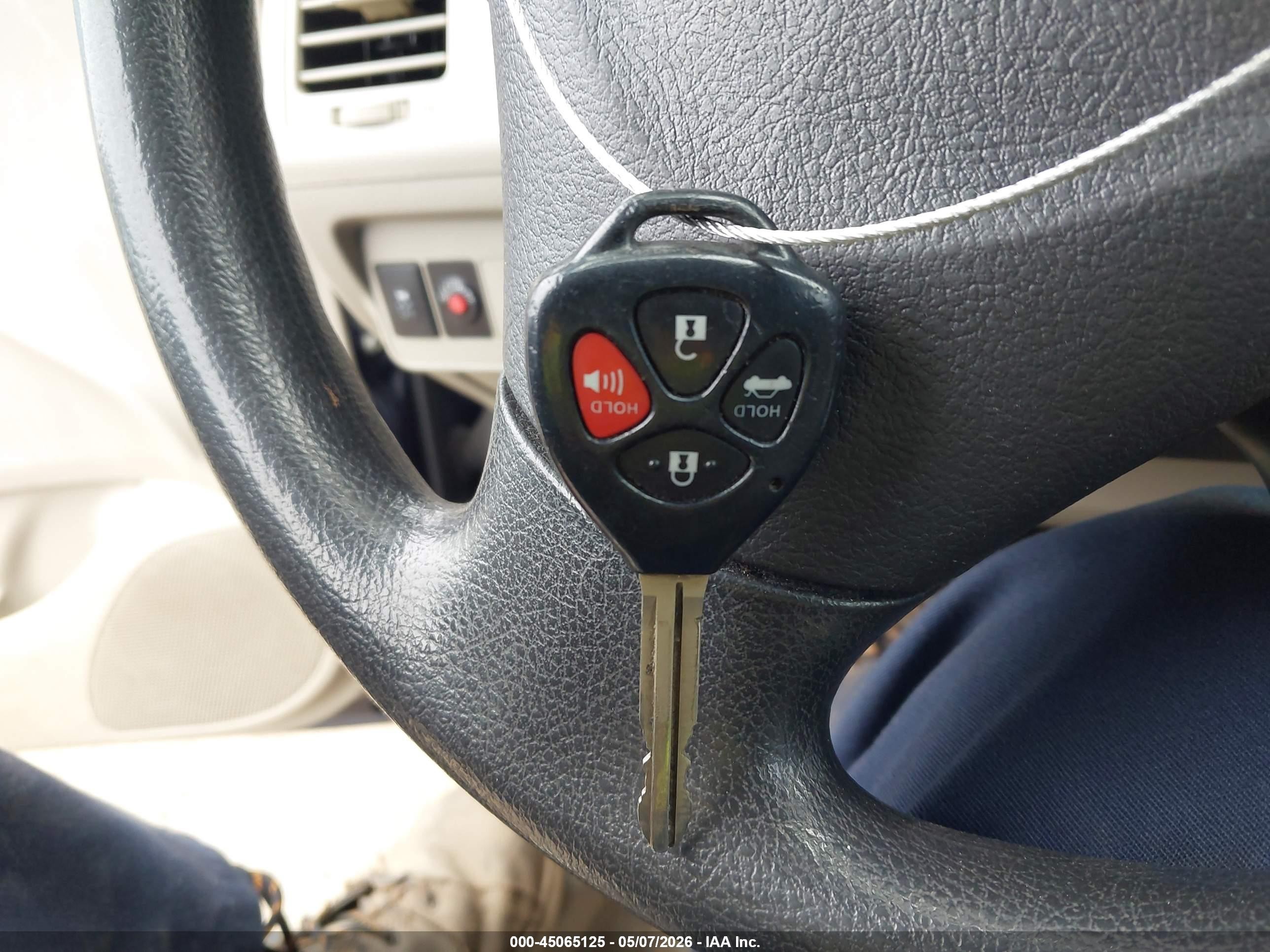 2011 Toyota Corolla Le Синий vin: JTDBU4EE4B9163032