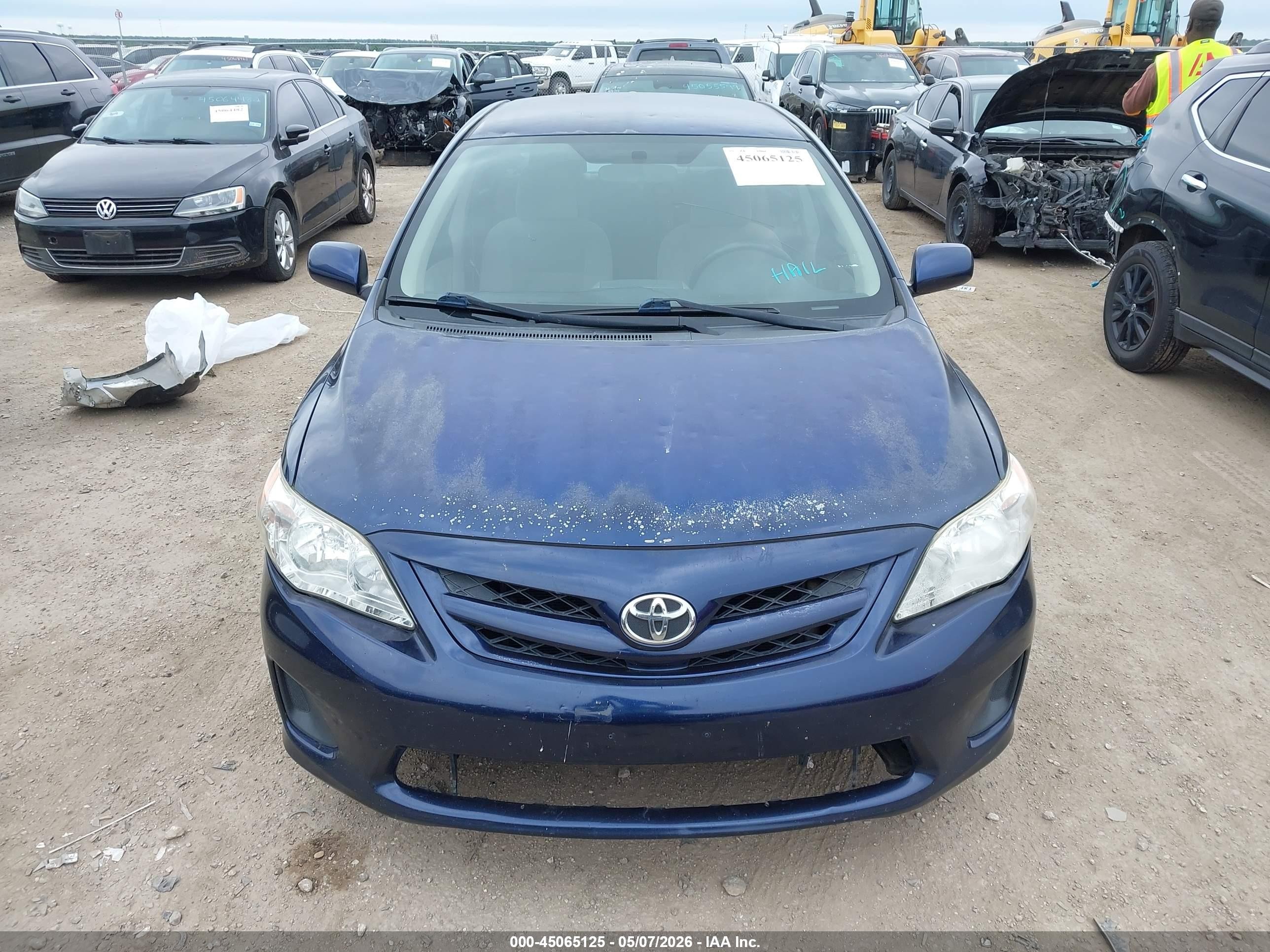 2011 Toyota Corolla Le Синий vin: JTDBU4EE4B9163032