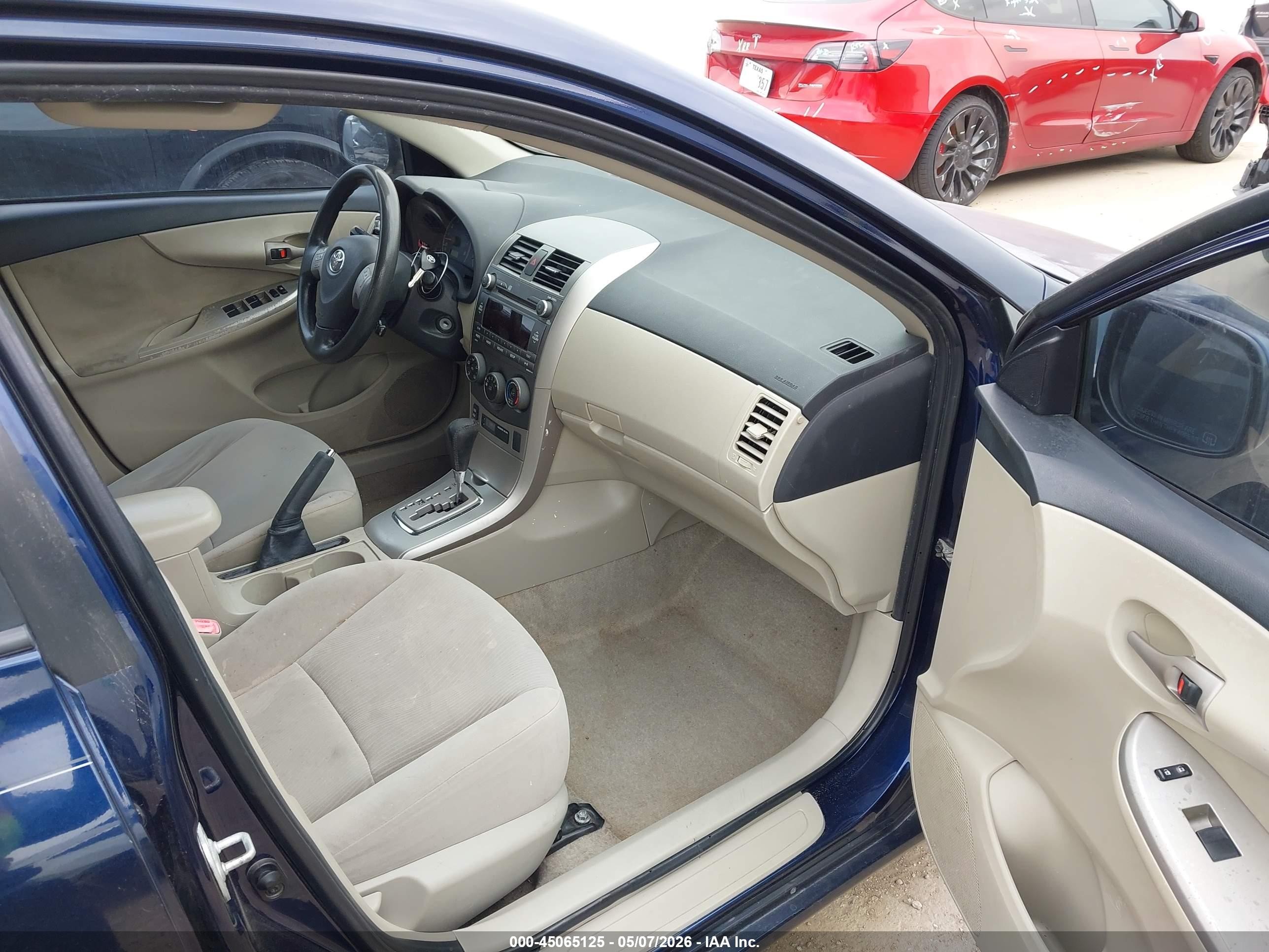 2011 Toyota Corolla Le Синий vin: JTDBU4EE4B9163032