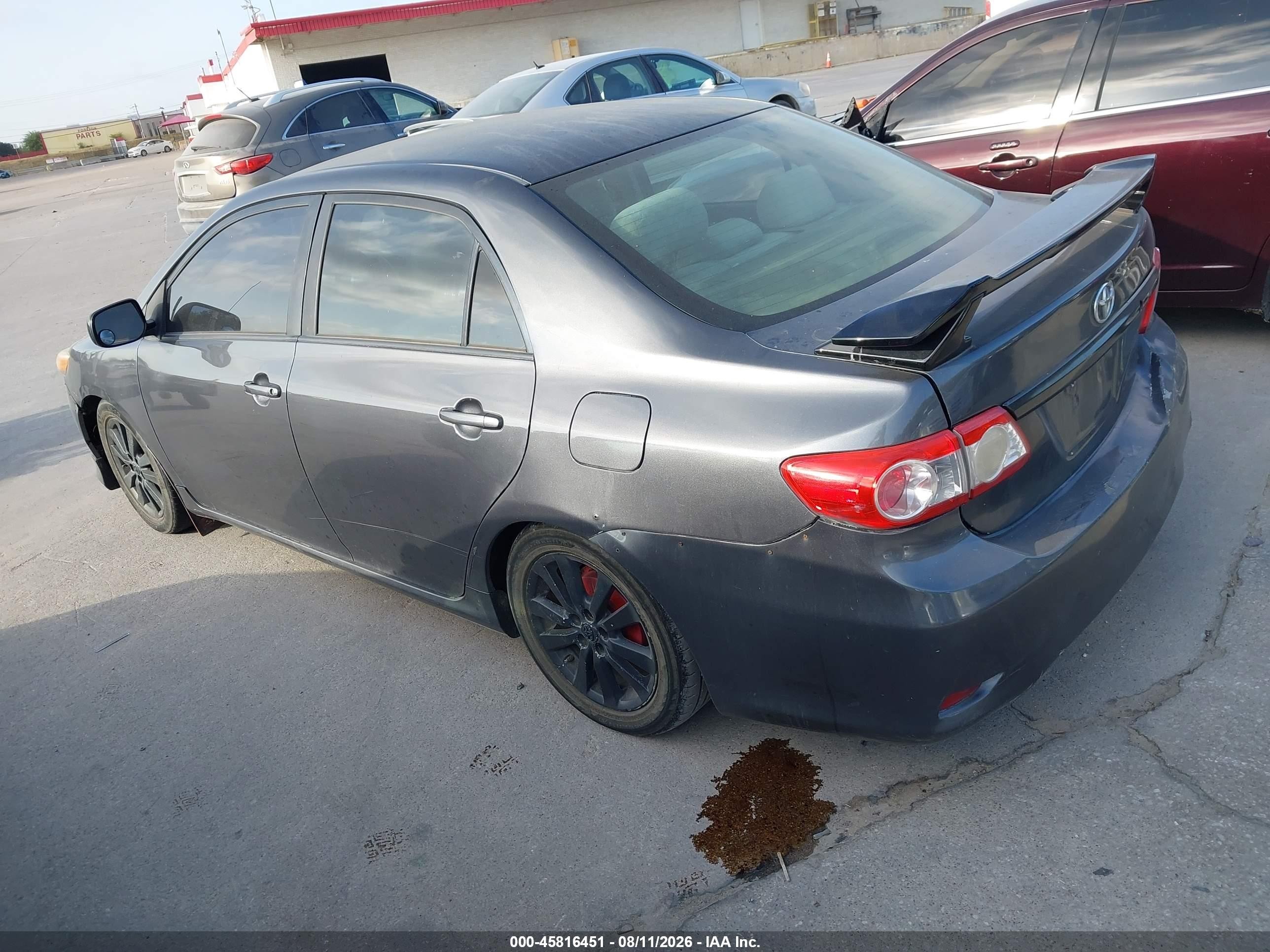 2011 Toyota Corolla Le Gray vin: JTDBU4EE4BJ093207