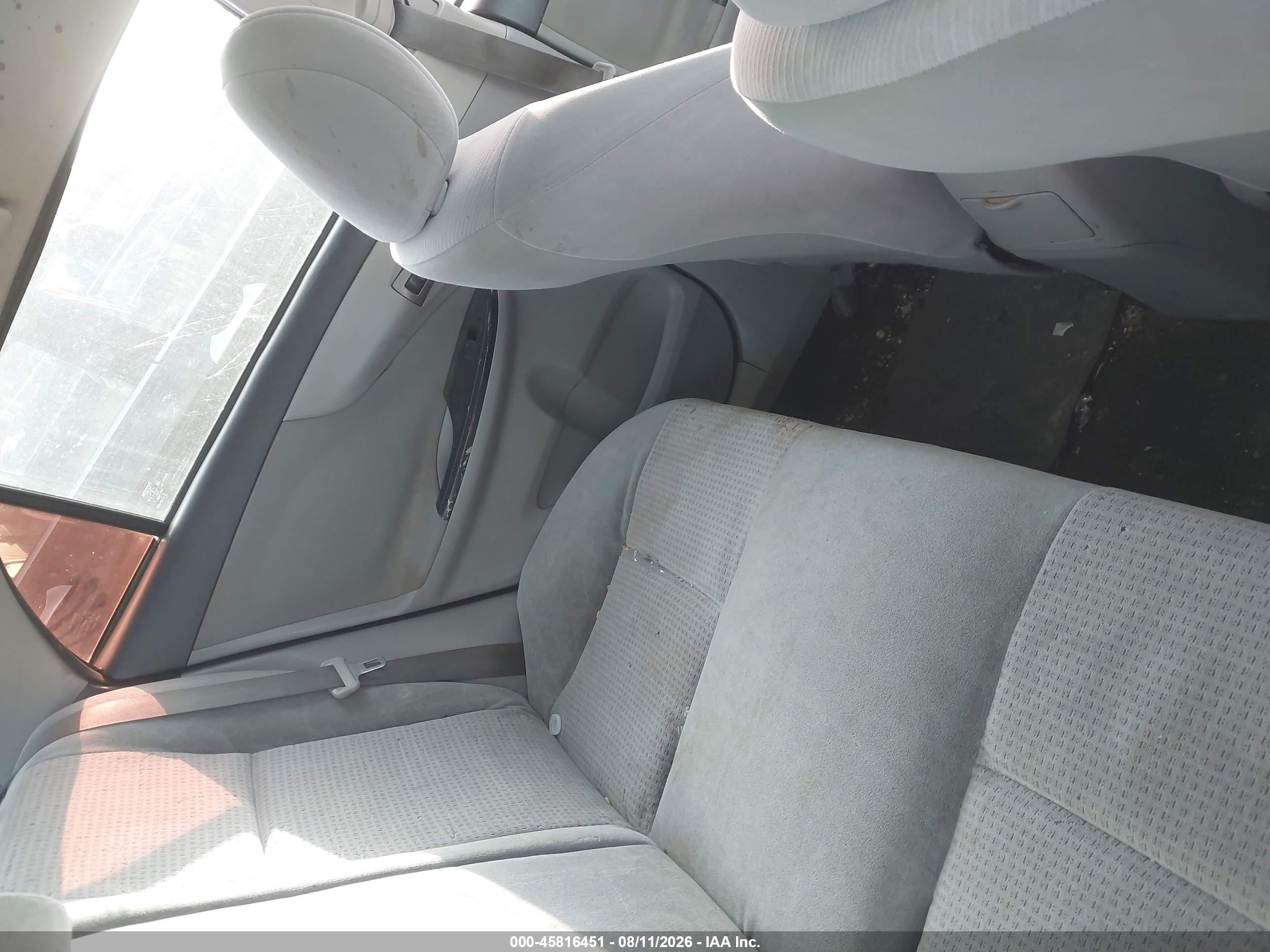 2011 Toyota Corolla Le Gray vin: JTDBU4EE4BJ093207