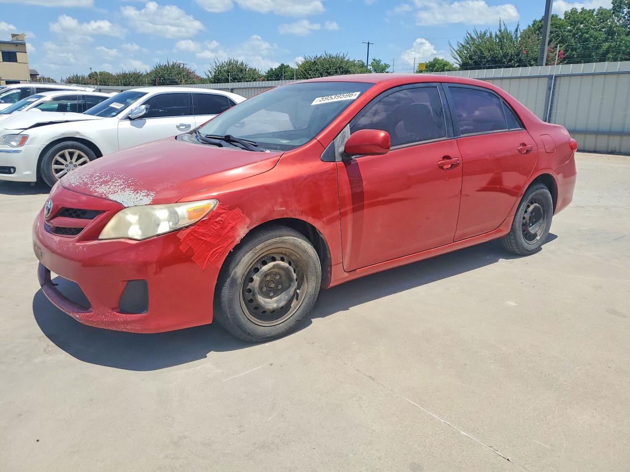 2011 Toyota Corolla Le Red vin: JTDBU4EE4BJ095362