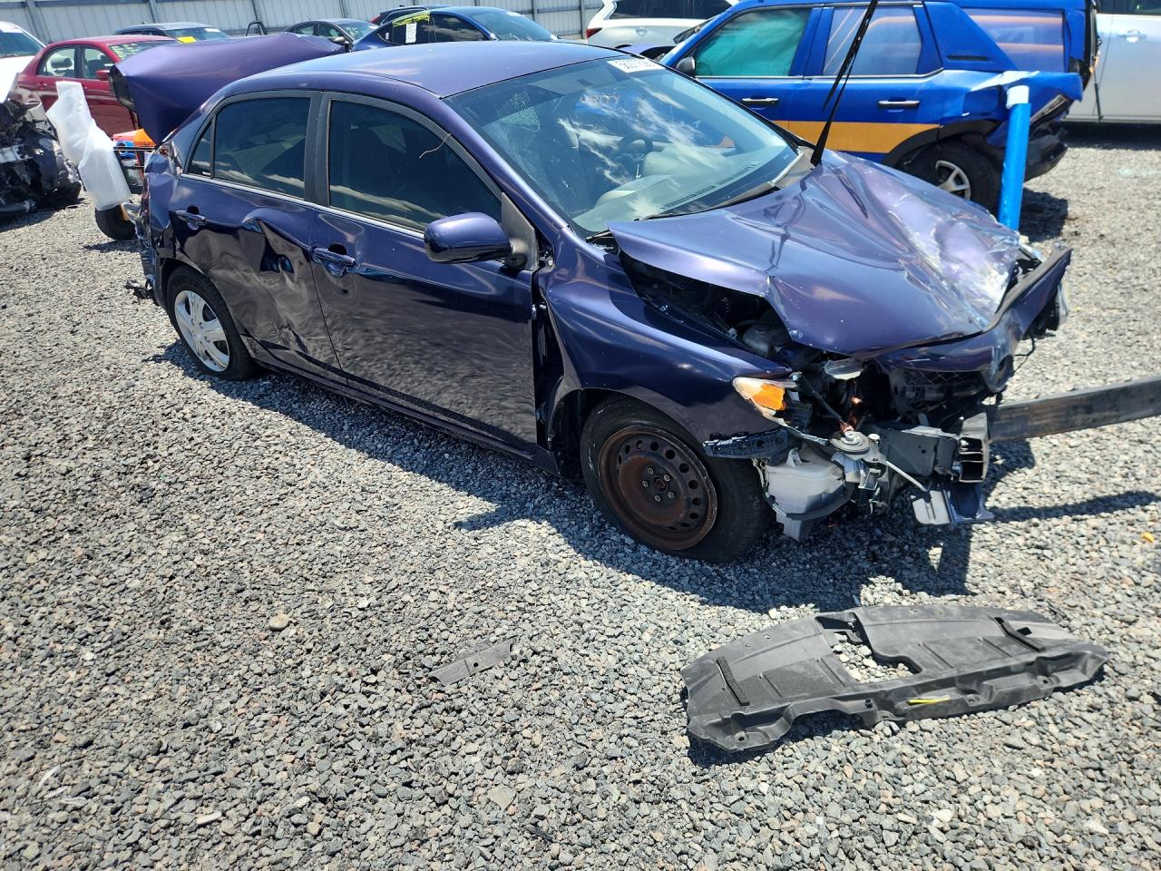 2011 Toyota Corolla Le Blue vin: JTDBU4EE4BJ099251