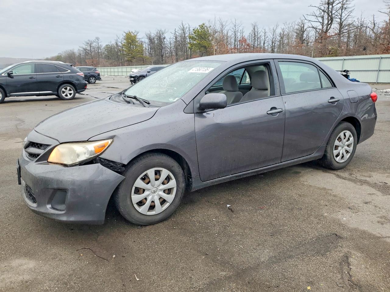 2011 Toyota Corolla Le Gray vin: JTDBU4EE4BJ102181