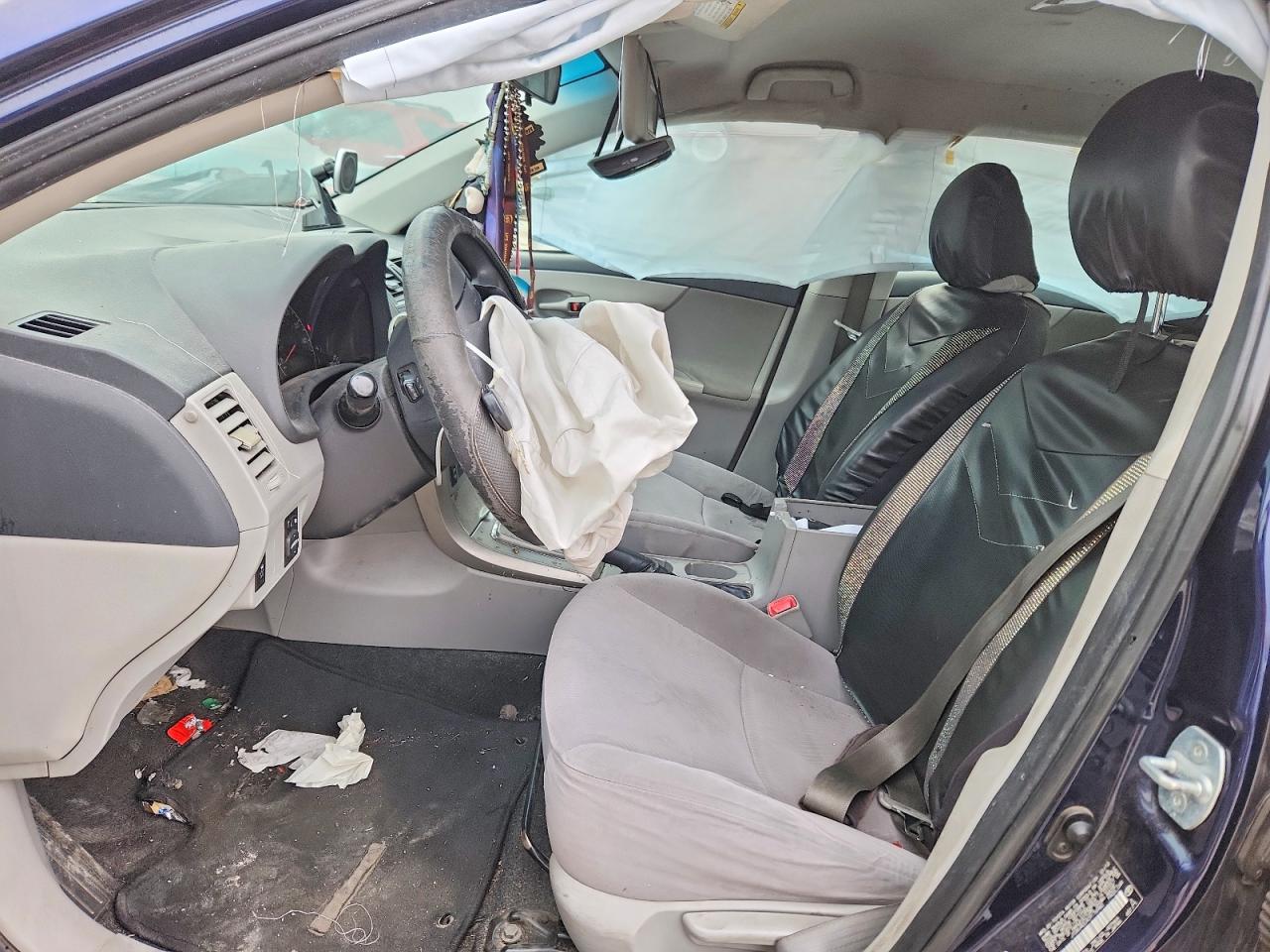 2012 Toyota Corolla Le Blue vin: JTDBU4EE4C9176980