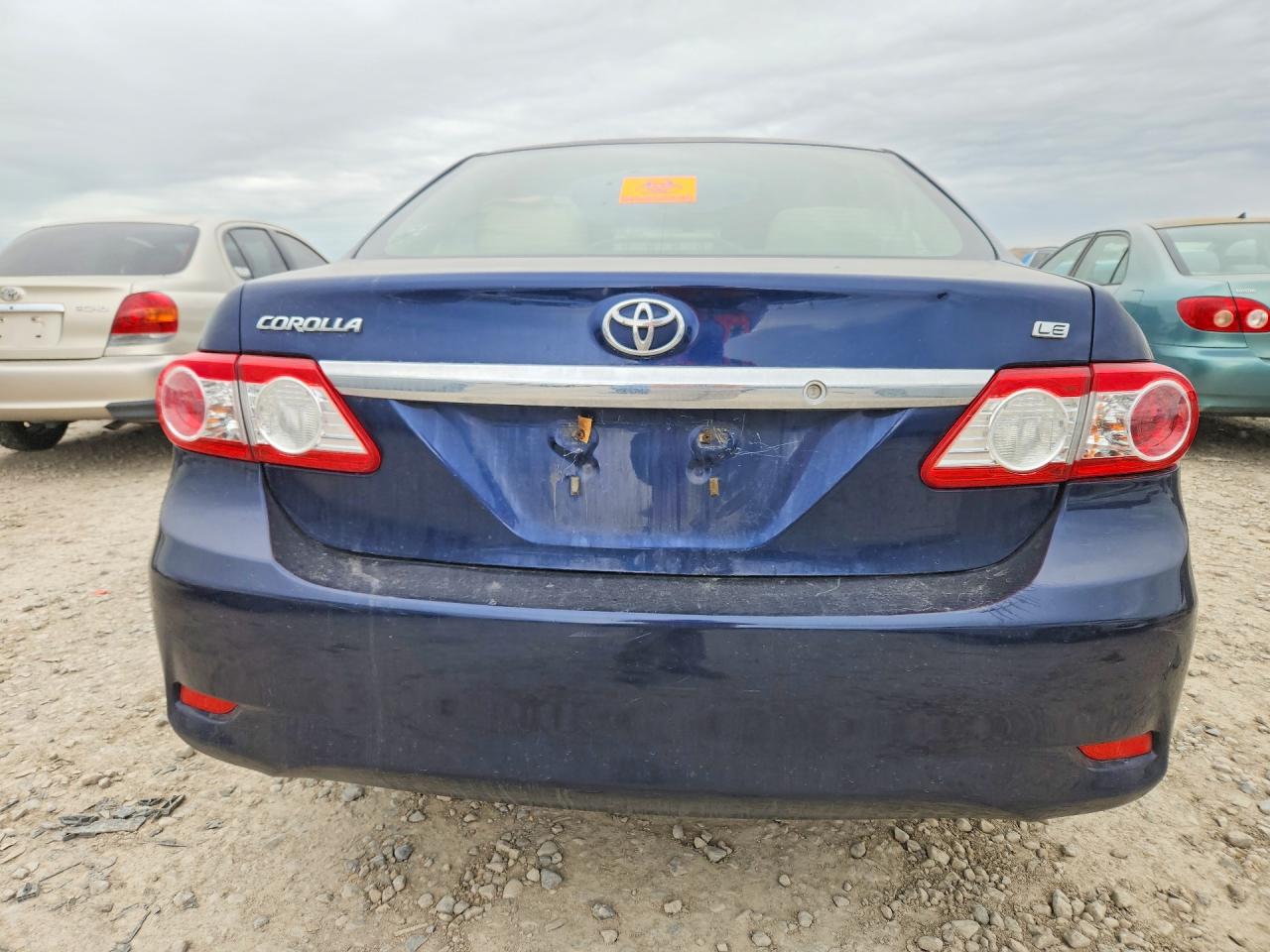 2012 Toyota Corolla Le Blue vin: JTDBU4EE4C9176980