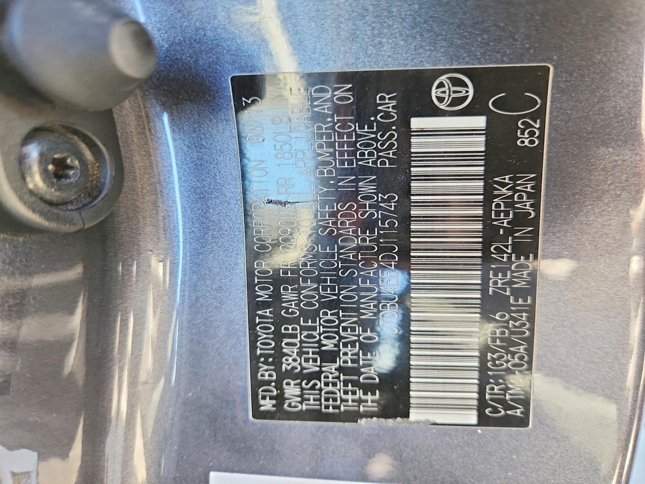 2013 Toyota Corolla Le Gray vin: JTDBU4EE4DJ115743