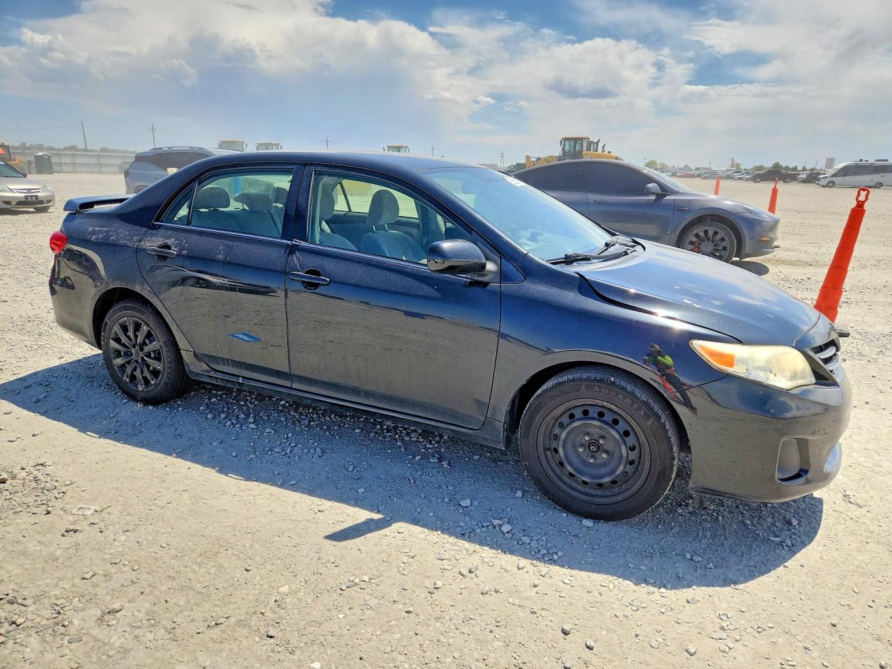 2013 Toyota Corolla Le Black vin: JTDBU4EE4DJ122644