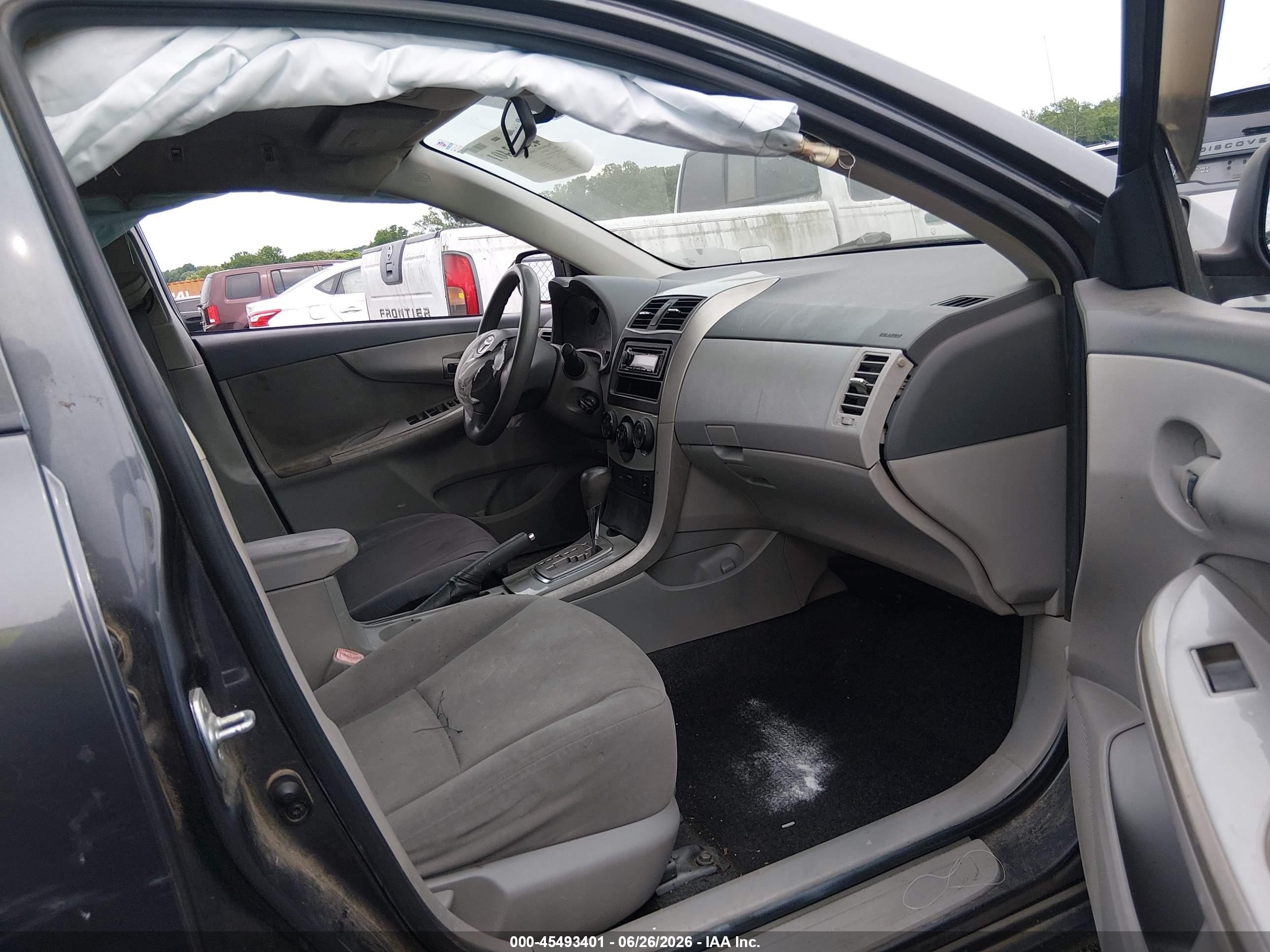 2010 Toyota Corolla Le Gray vin: JTDBU4EE5A9095676