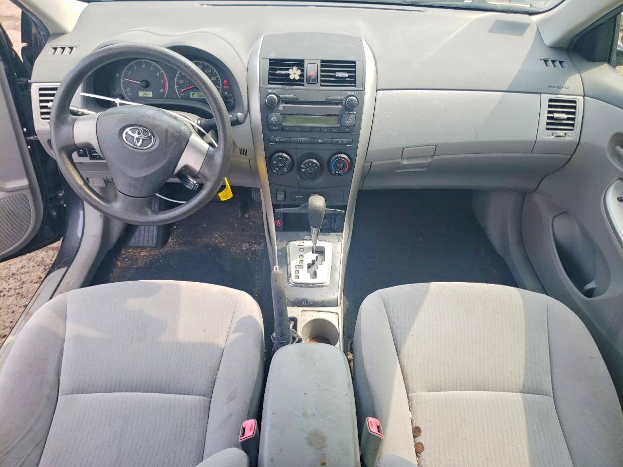 2010 Toyota Corolla Le Gray vin: JTDBU4EE5A9100018