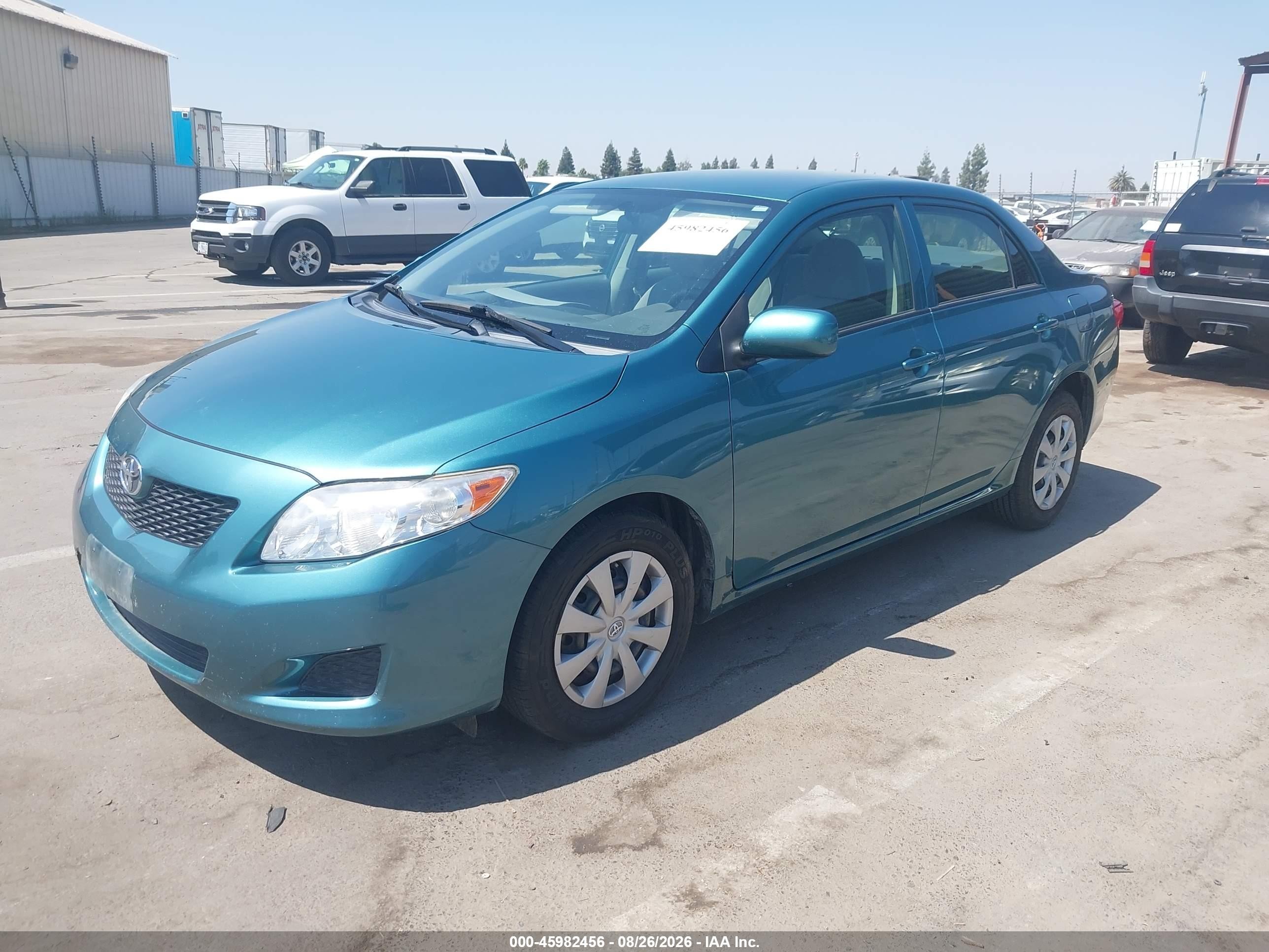 2010 Toyota Corolla Le Green vin: JTDBU4EE5A9107731