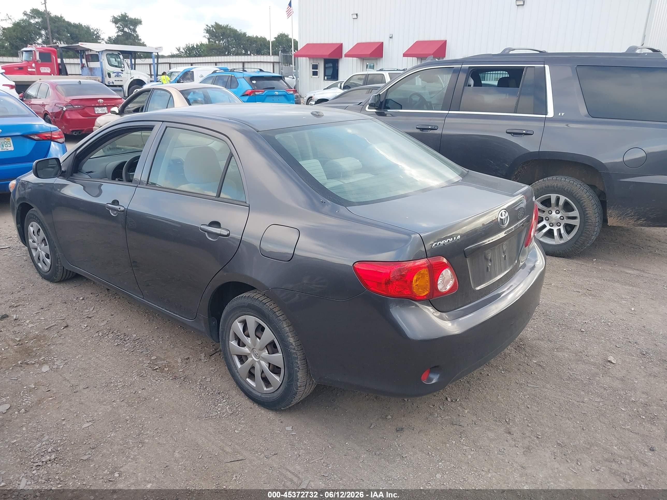 2010 Toyota Corolla Le Gray vin: JTDBU4EE5A9112525