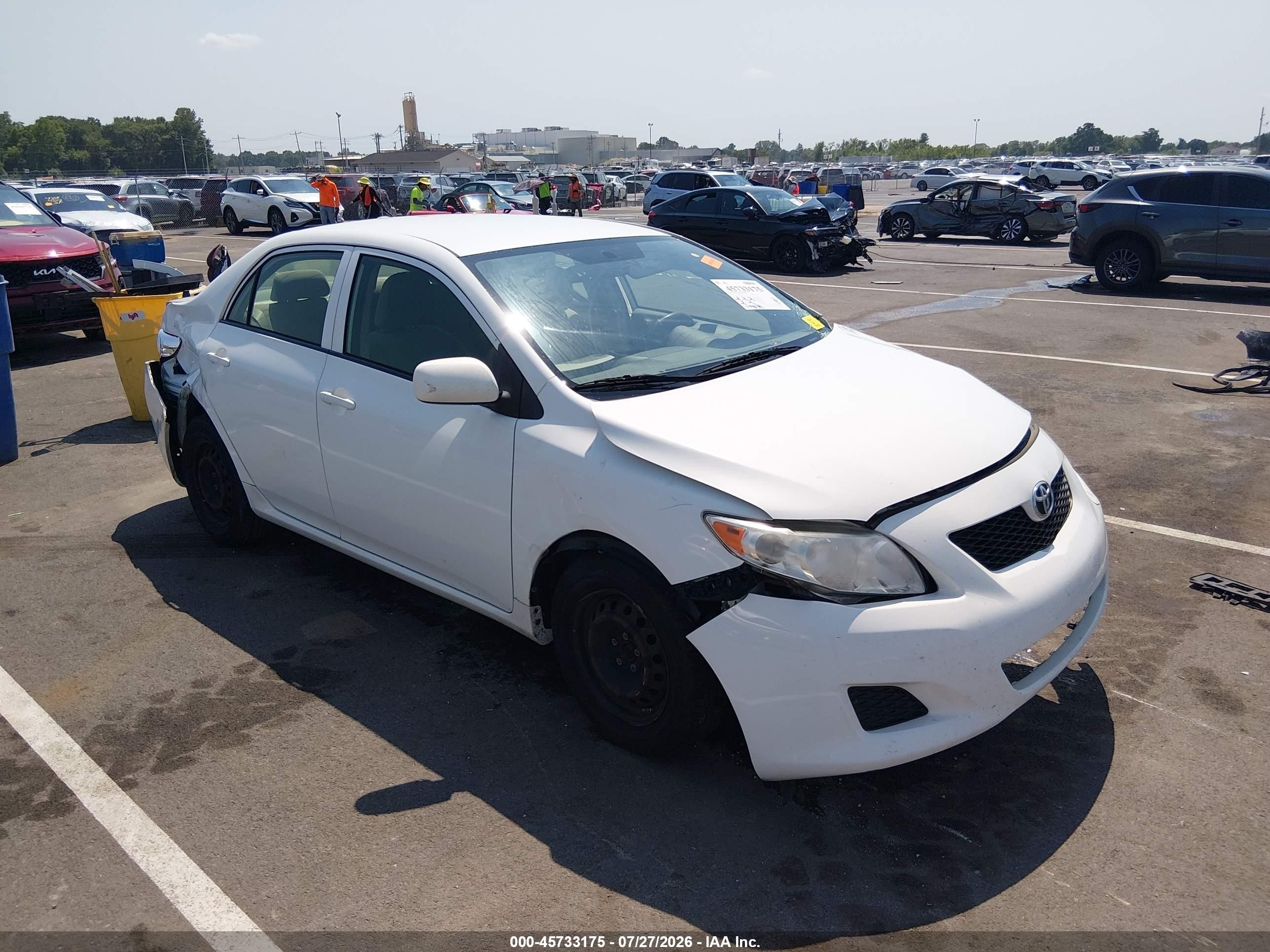 2010 Toyota Corolla Le White vin: JTDBU4EE5A9117577