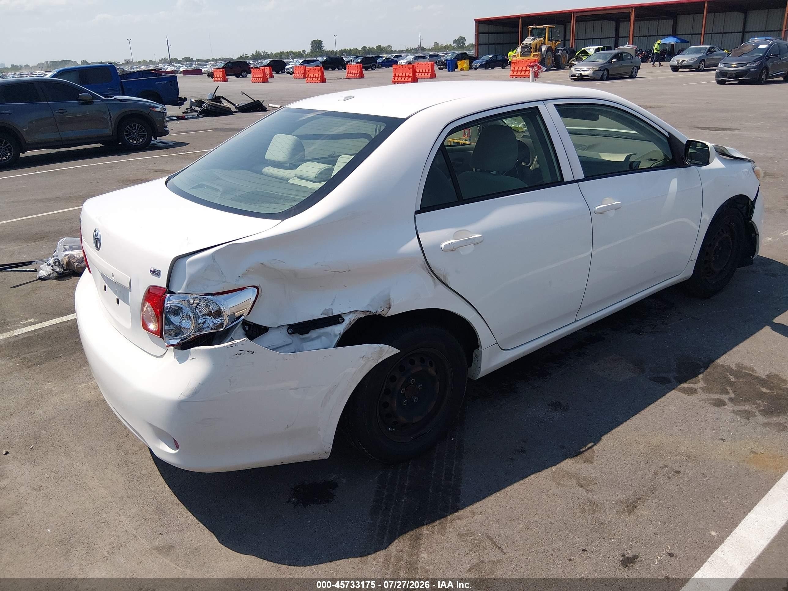 2010 Toyota Corolla Le White vin: JTDBU4EE5A9117577