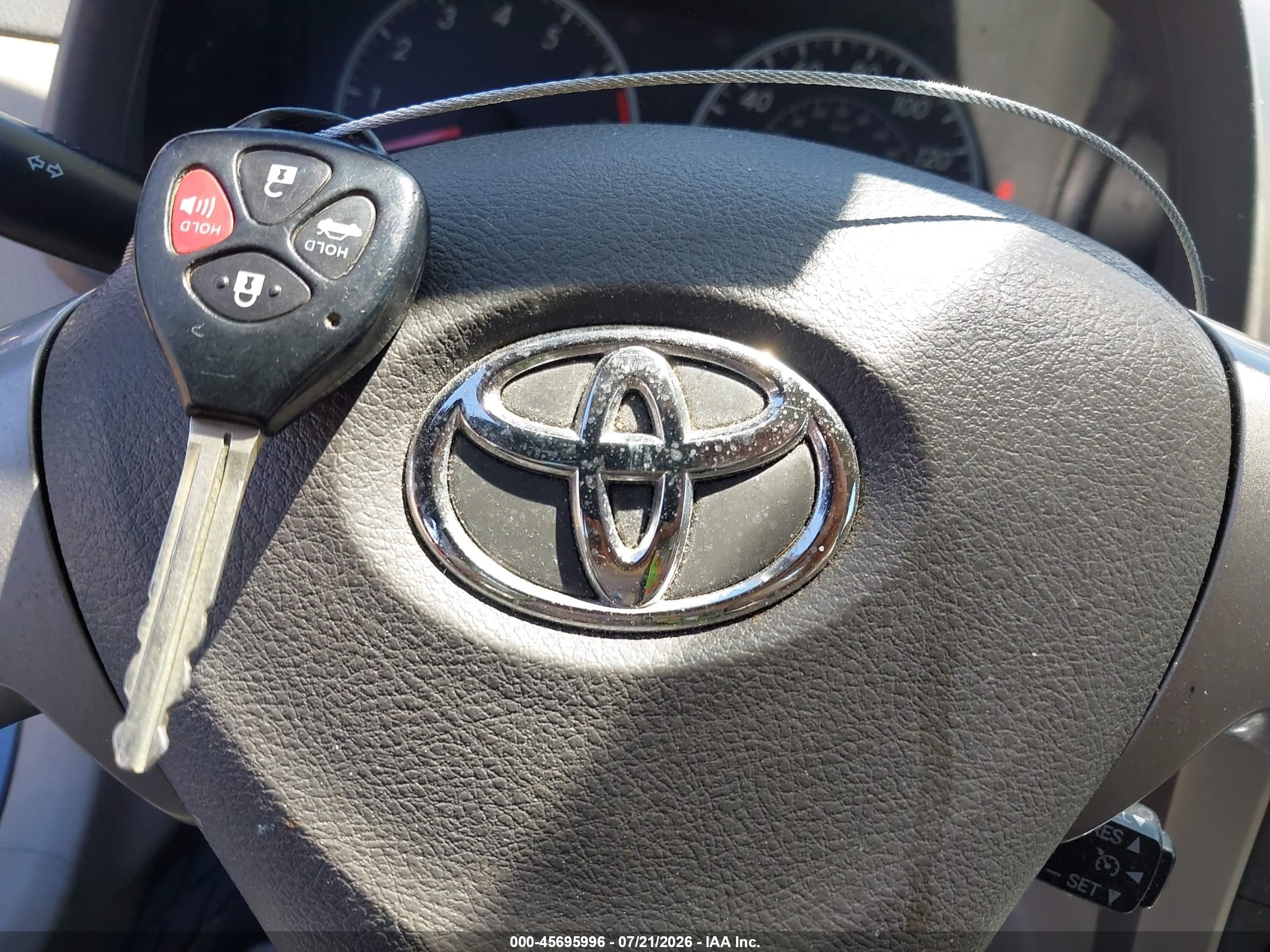 2010 Toyota Corolla Le Gray vin: JTDBU4EE5AJ059890