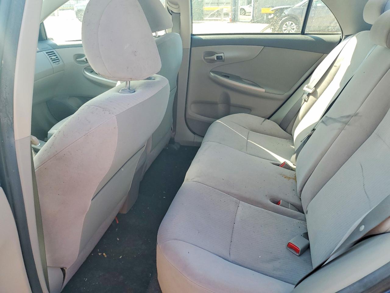 2010 Toyota Corolla Le Blue vin: JTDBU4EE5AJ073451