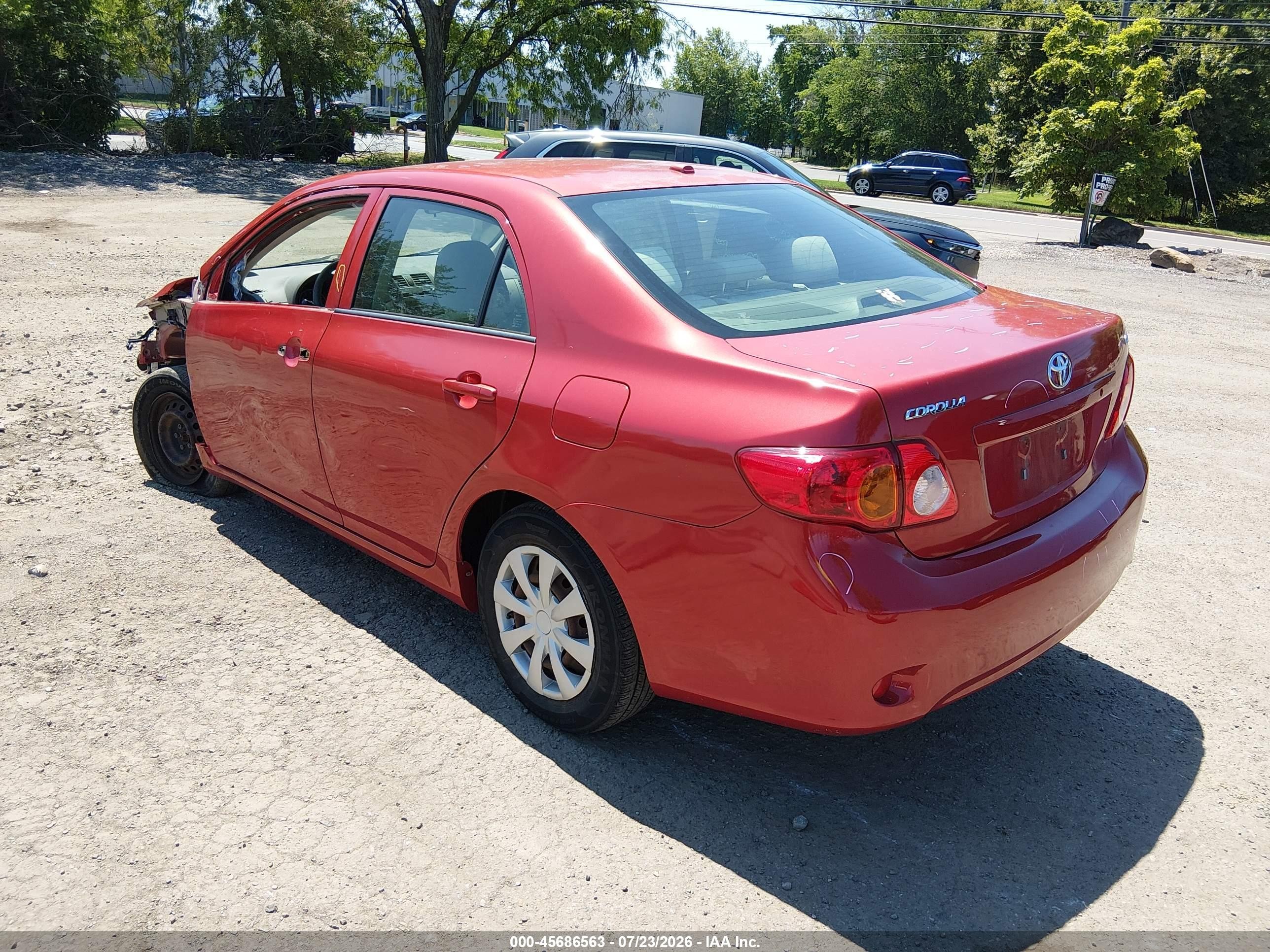 2010 Toyota Corolla Le Red vin: JTDBU4EE5AJ073708