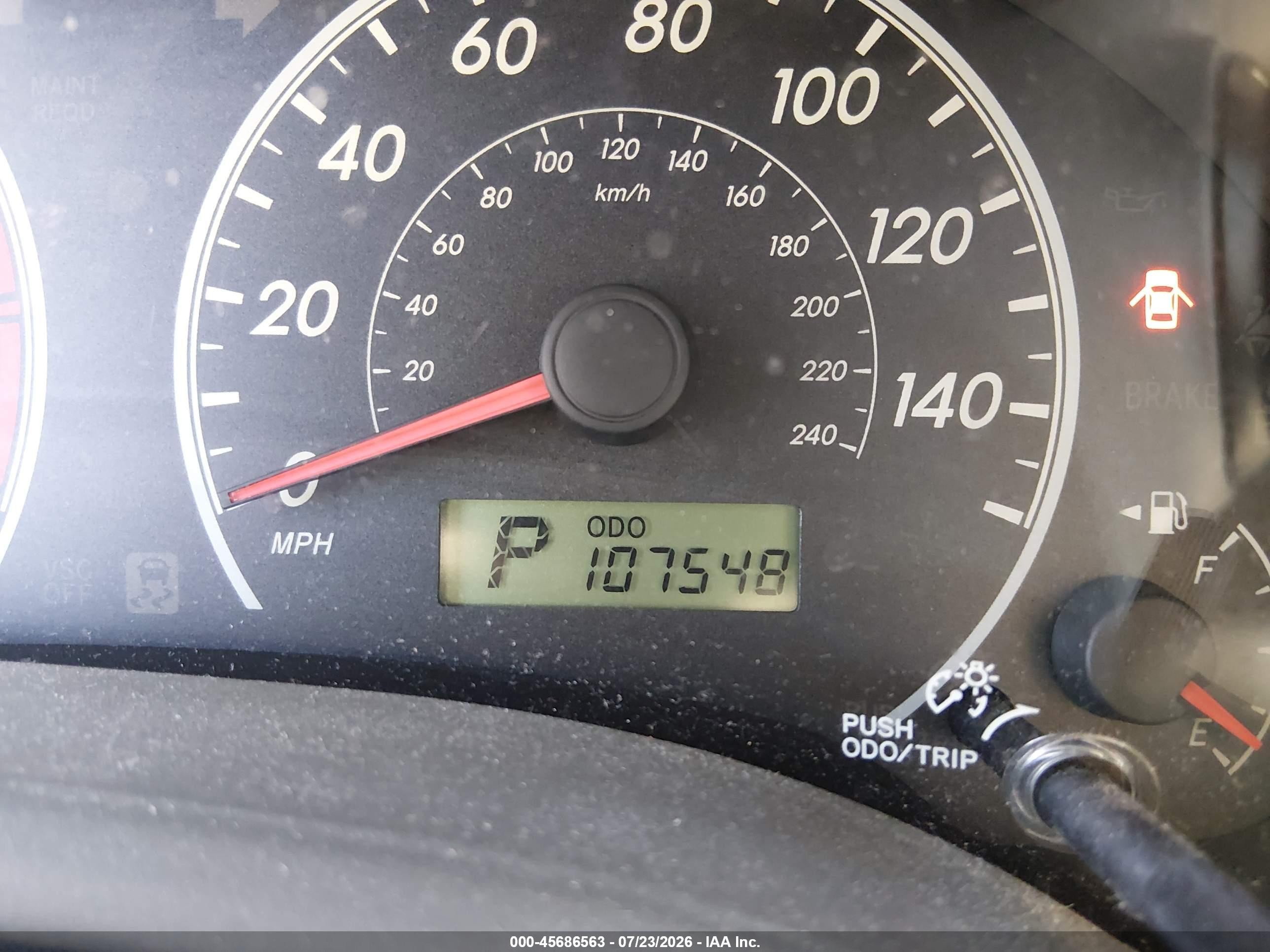 2010 Toyota Corolla Le Red vin: JTDBU4EE5AJ073708