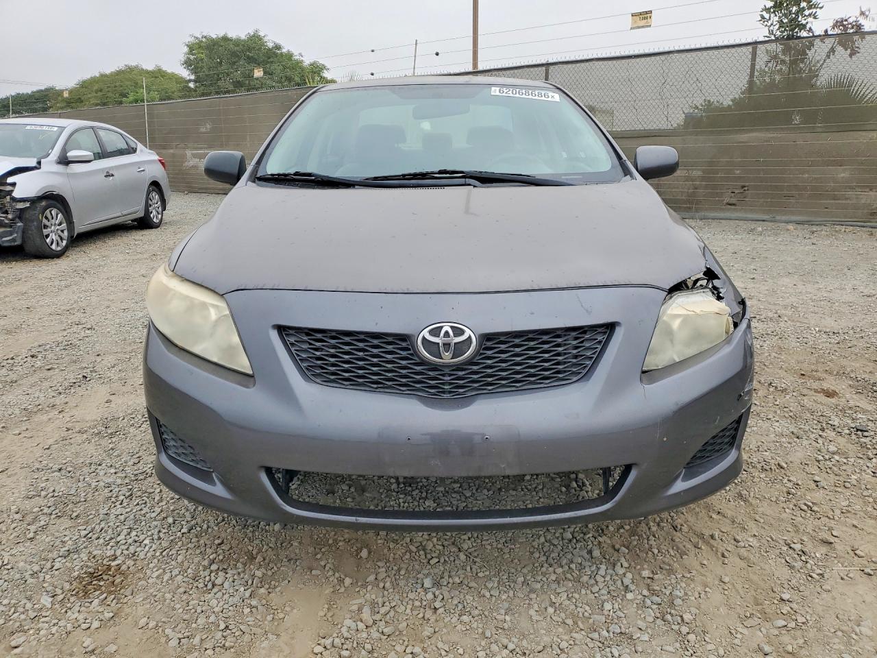 2010 Toyota Corolla Le Gray vin: JTDBU4EE5AJ079704