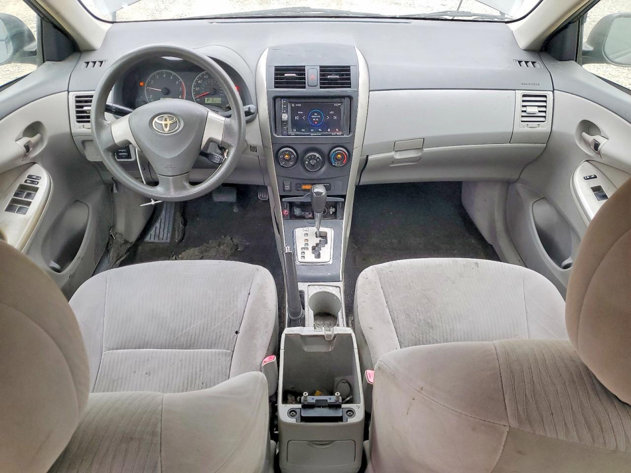 2010 Toyota Corolla Le Gray vin: JTDBU4EE5AJ079704