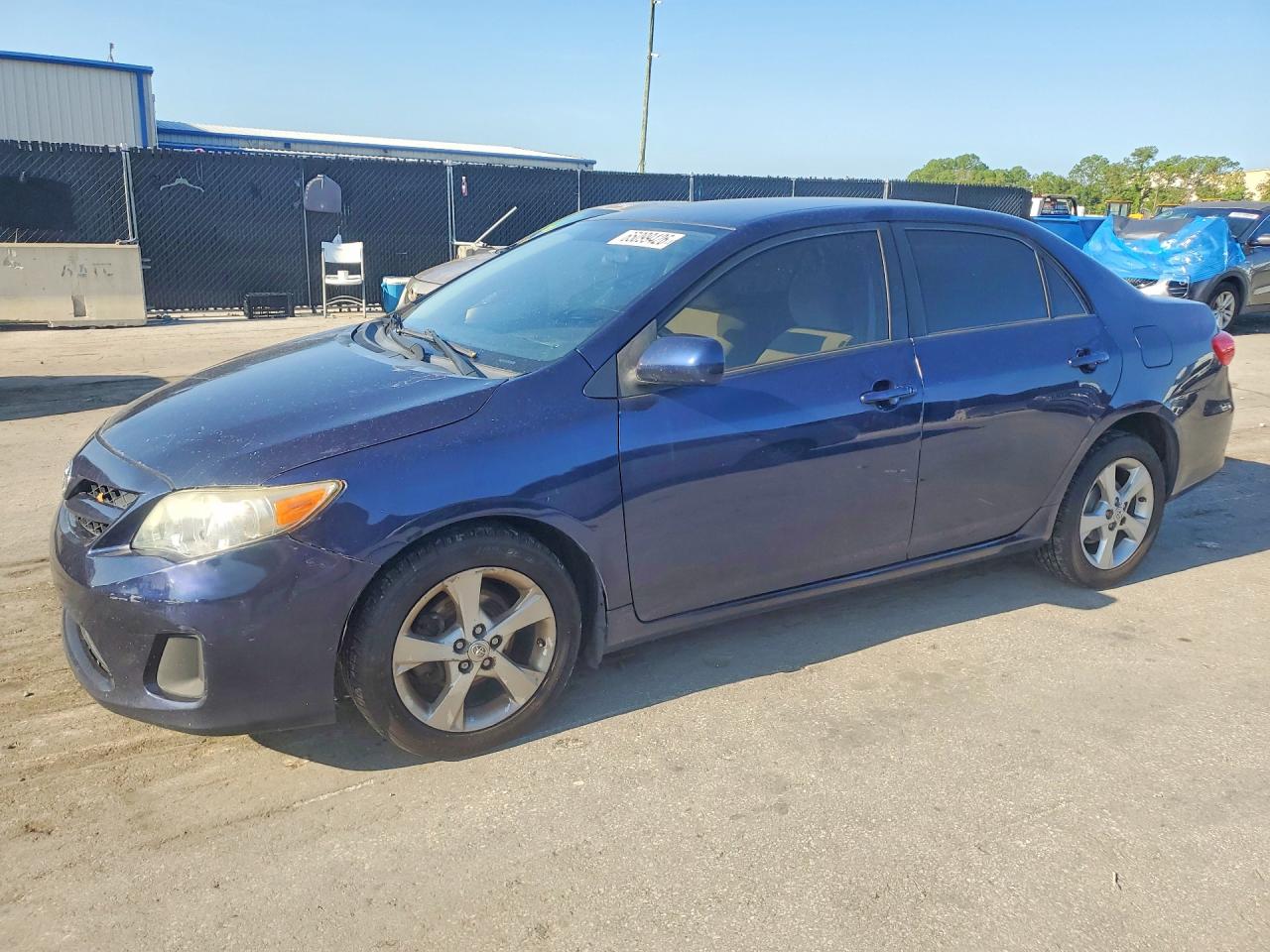 2011 Toyota Corolla Le Blue vin: JTDBU4EE5B9126104