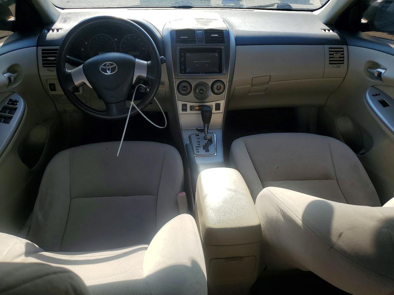 2011 Toyota Corolla Le Blue vin: JTDBU4EE5B9126104