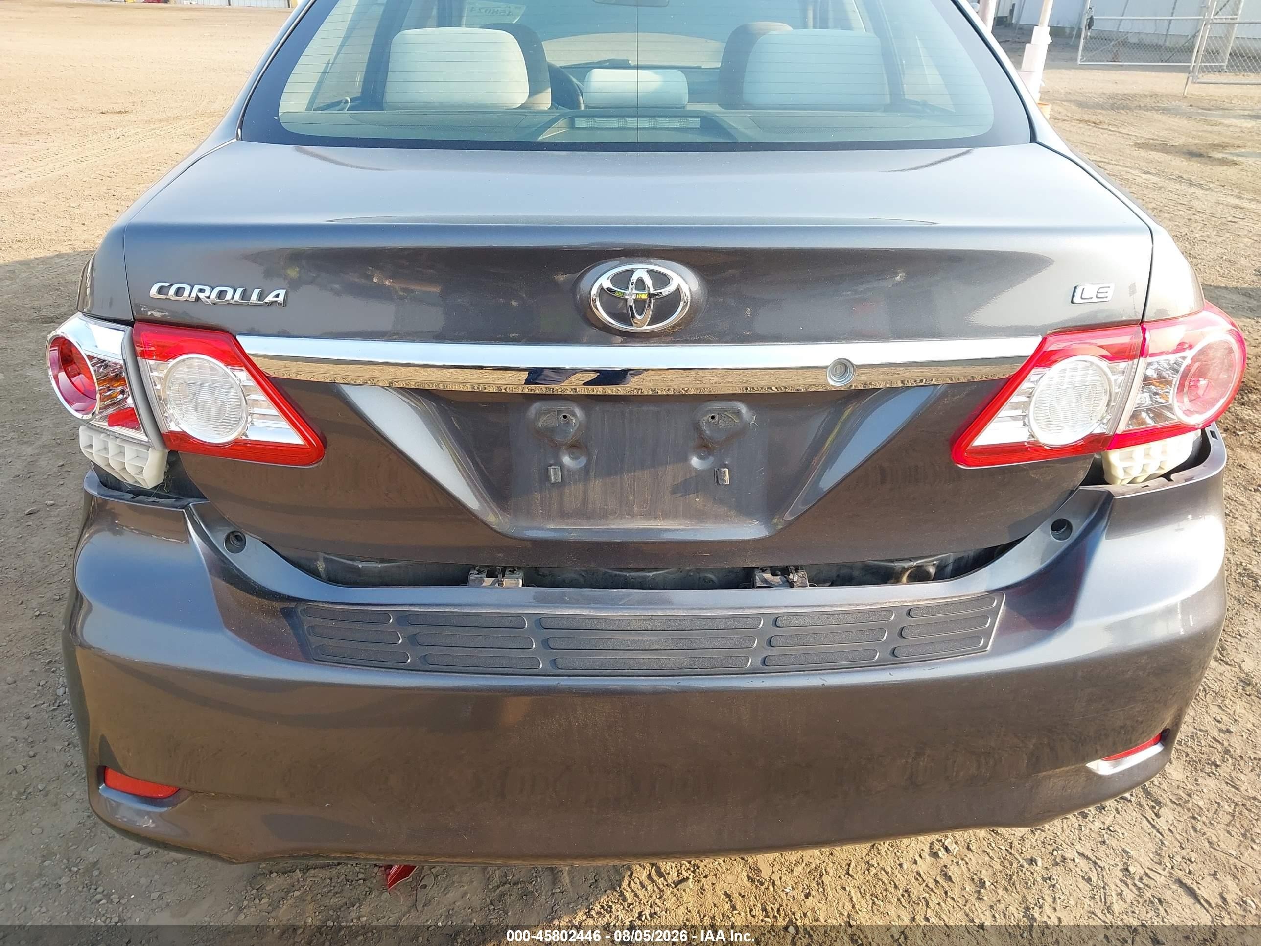 2011 Toyota Corolla Le Gray vin: JTDBU4EE5B9126359