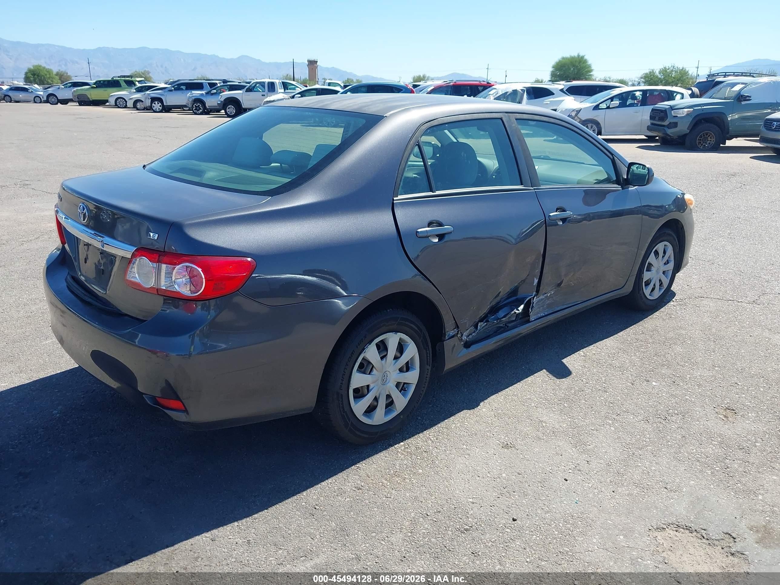 2011 Toyota Corolla Le Gray vin: JTDBU4EE5B9127253