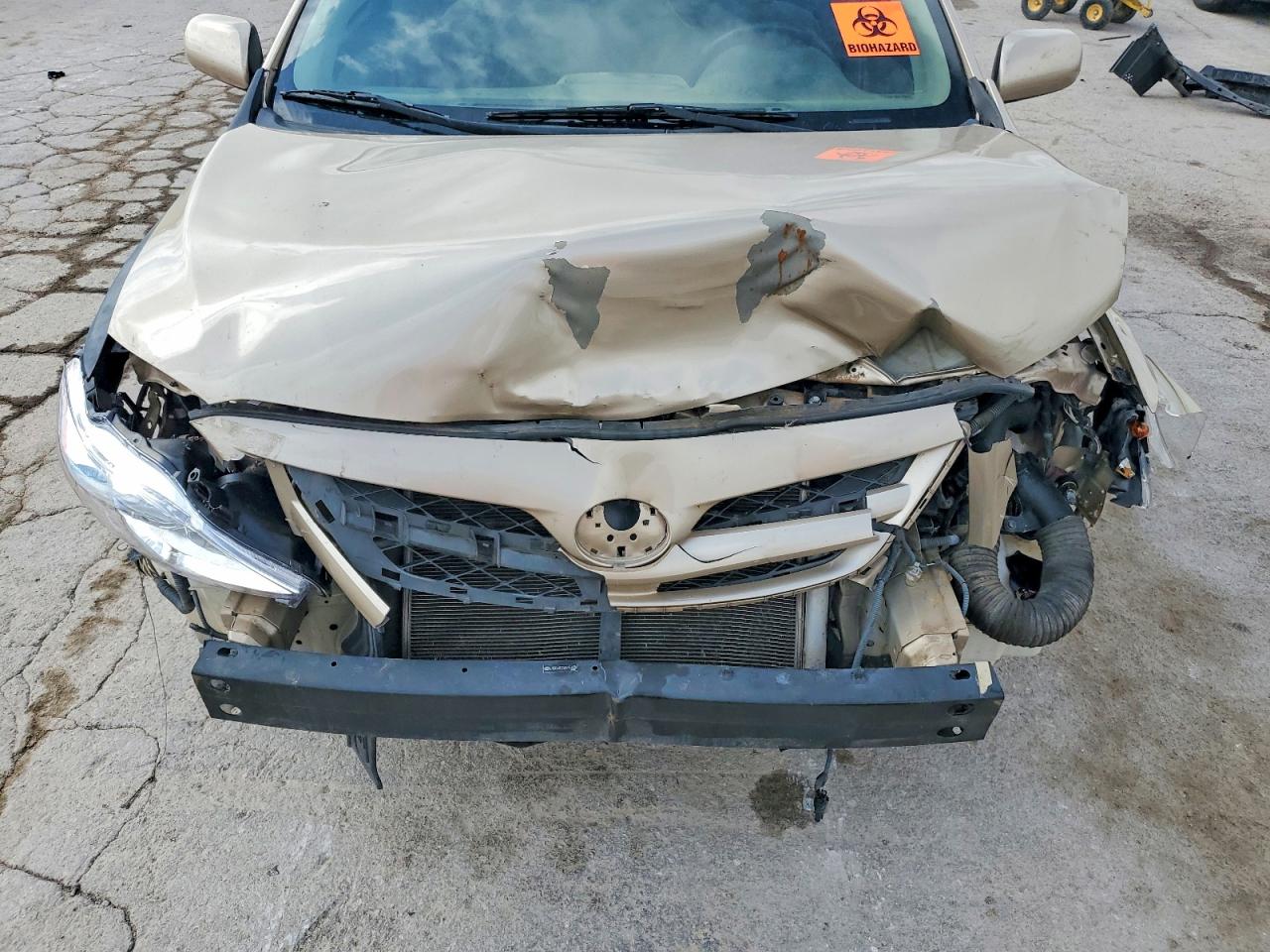 2011 Toyota Corolla Le Tan vin: JTDBU4EE5B9154436