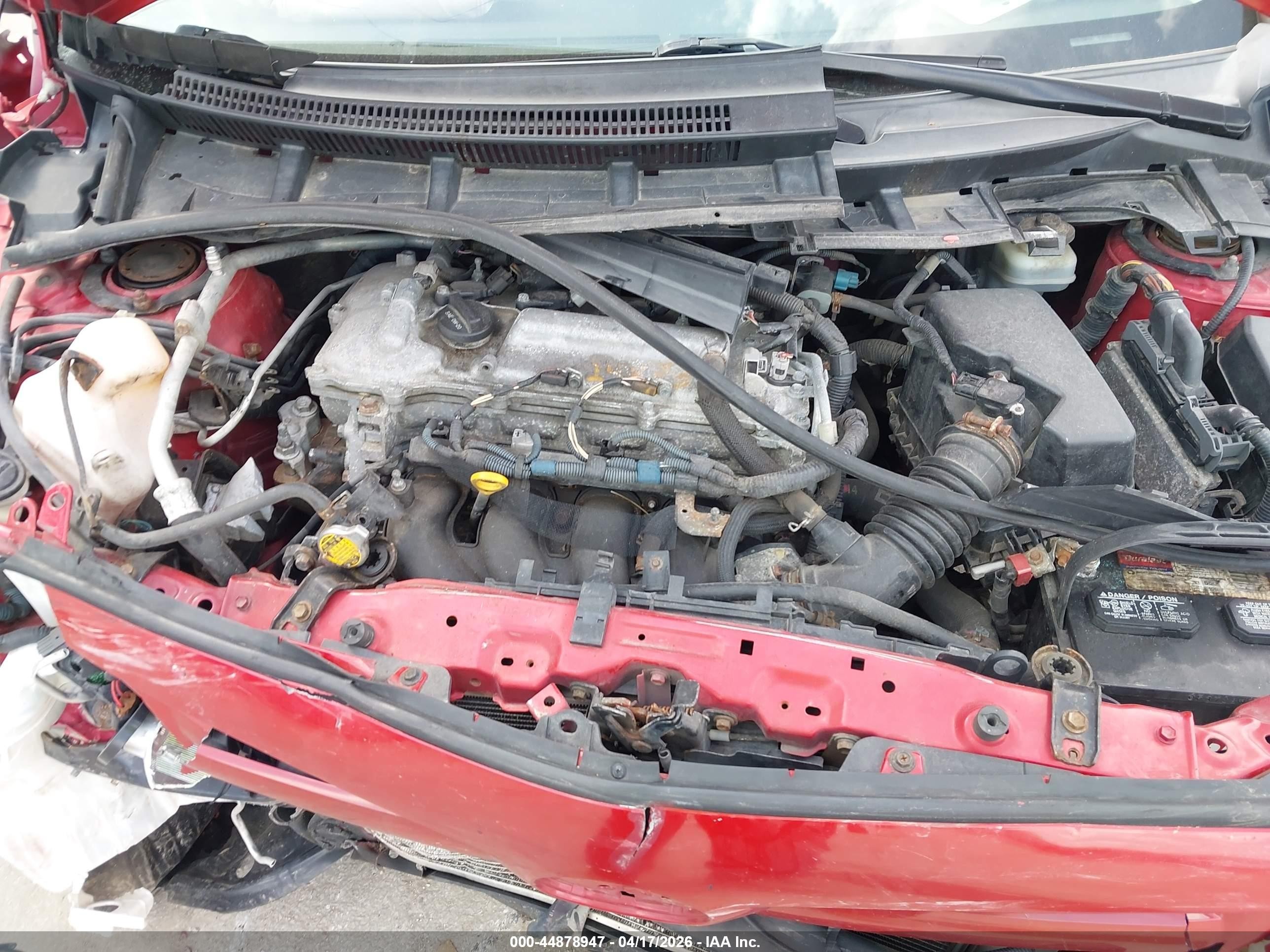2011 Toyota Corolla Le Red vin: JTDBU4EE5B9160768